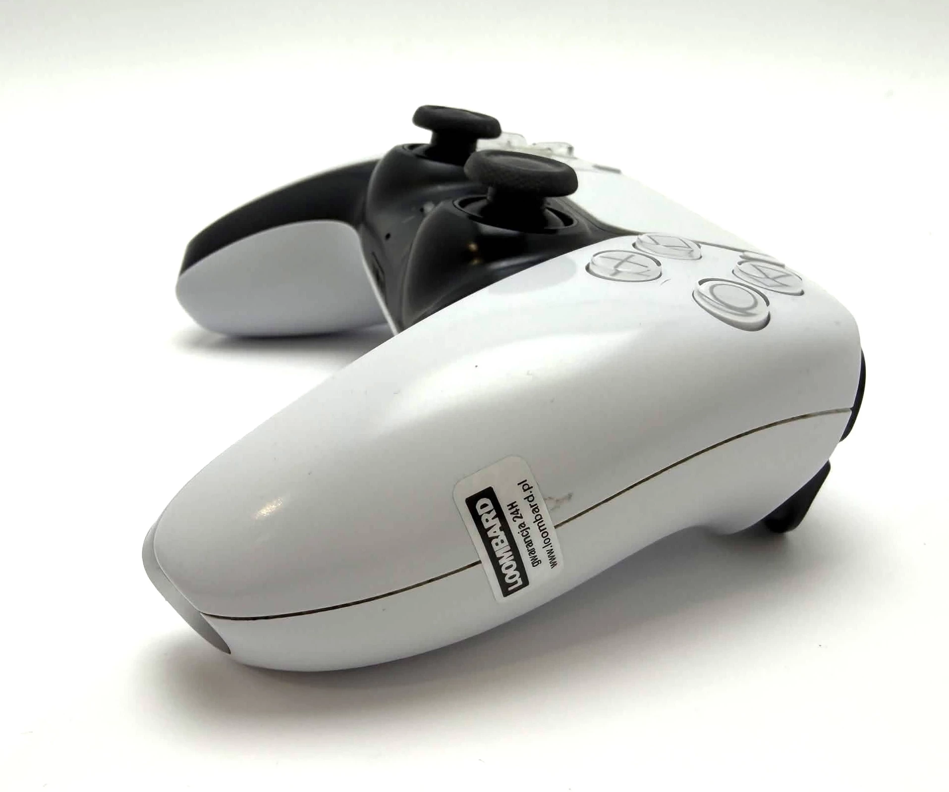 pad-bezprzewodowy-do-ps5-cfi-zct1w-ean-gtin-711719399506