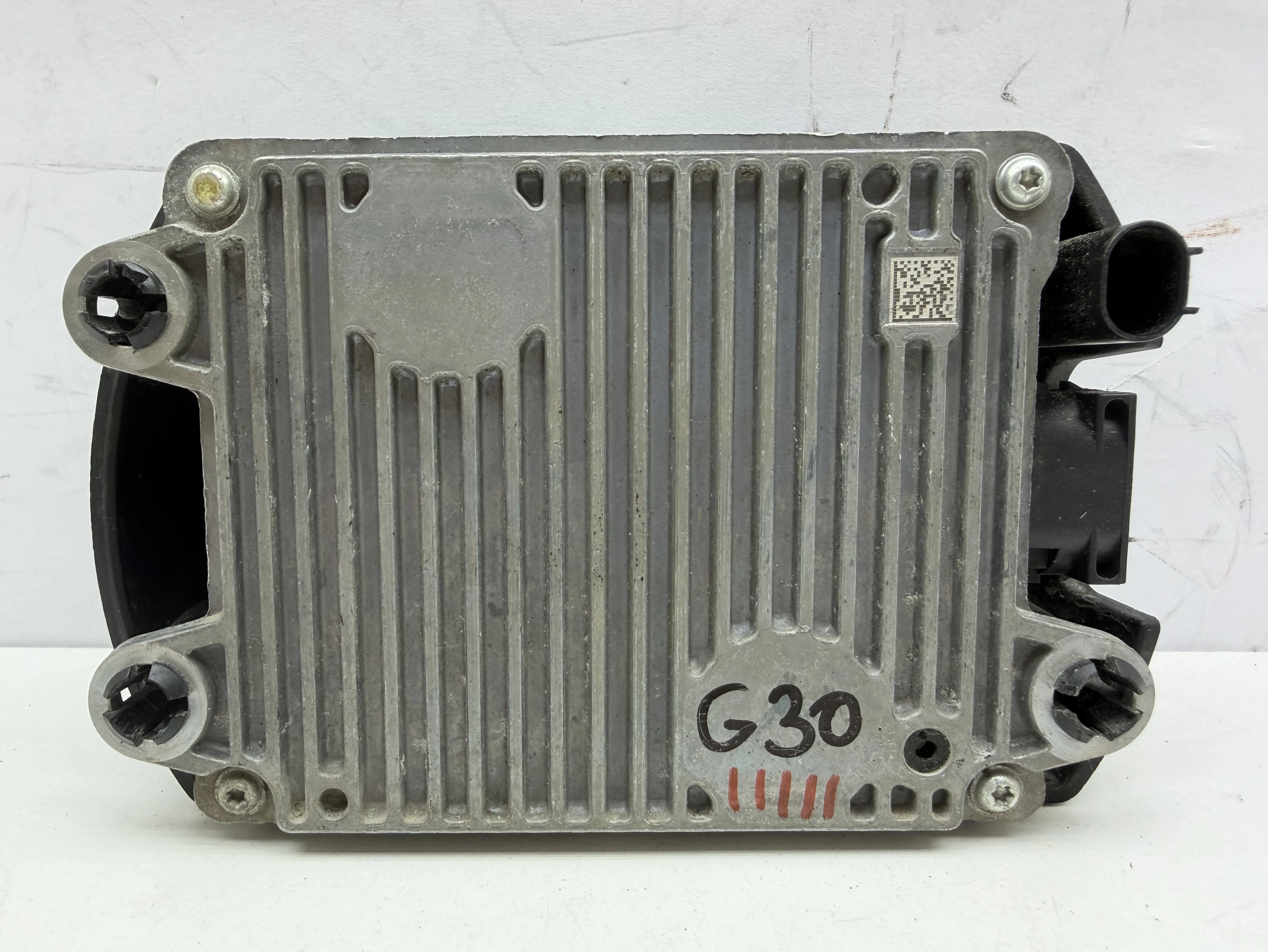 radar-bmw-6631-6897034-02-190327-frr-02-sp18-757-890-13-0595-stan-11323-2