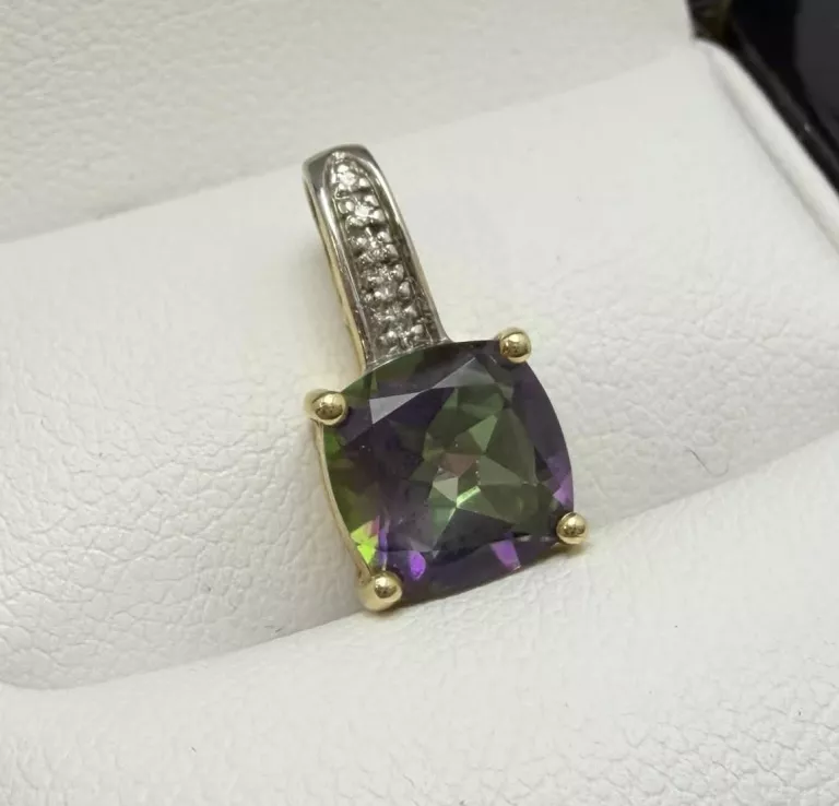 zlota-zawieszka-z-diamentami-i-mystic-topazem-585-127g-sw-katarzyny-4-torun