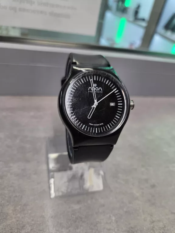 zegarek-noon-copenhagen-82-004-409-opis-ksztalt-koperty-129223-1