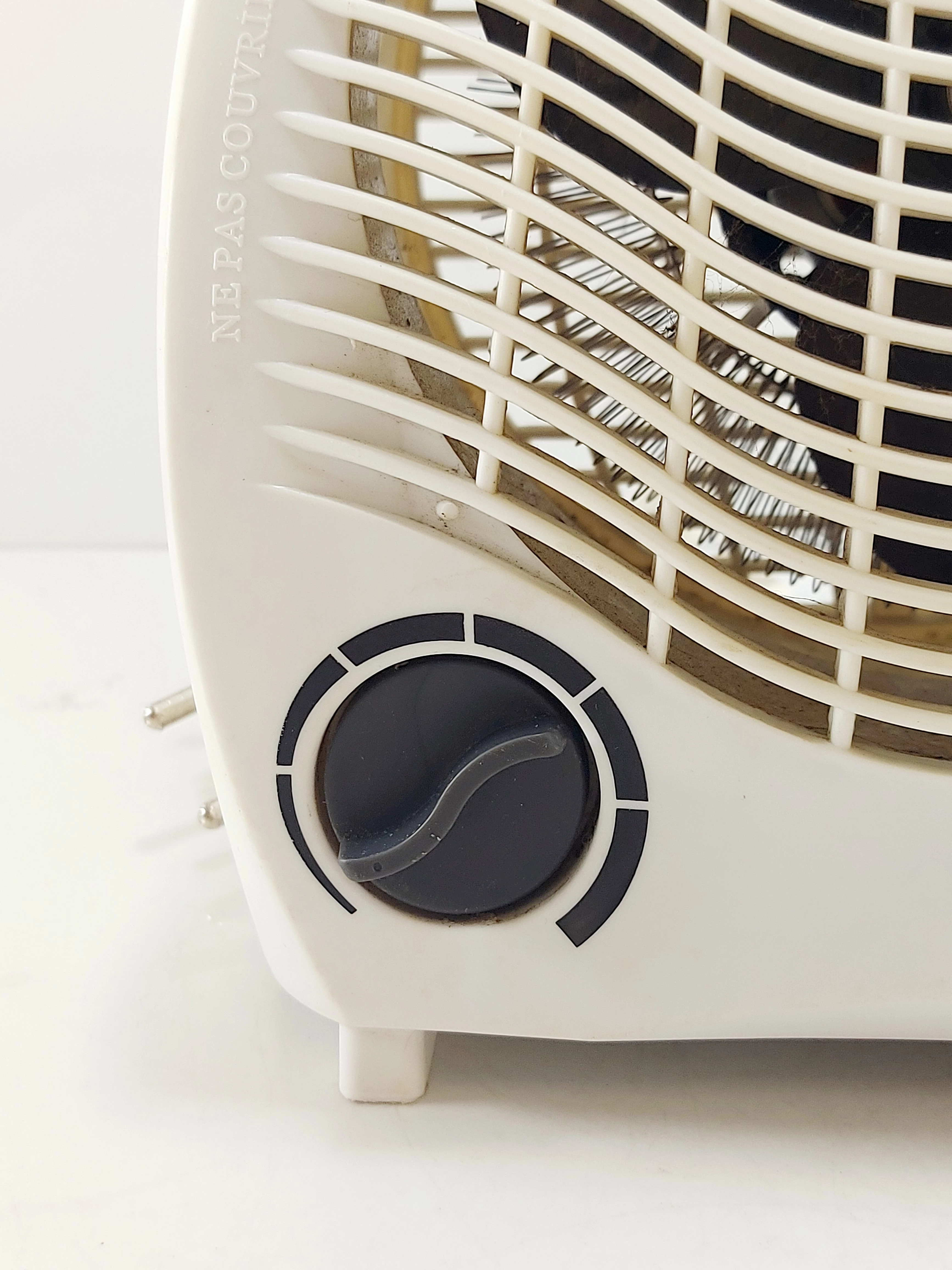 termowentylator-elektryczny-vesta-efh01n-kolor-dominujacy-129357-2