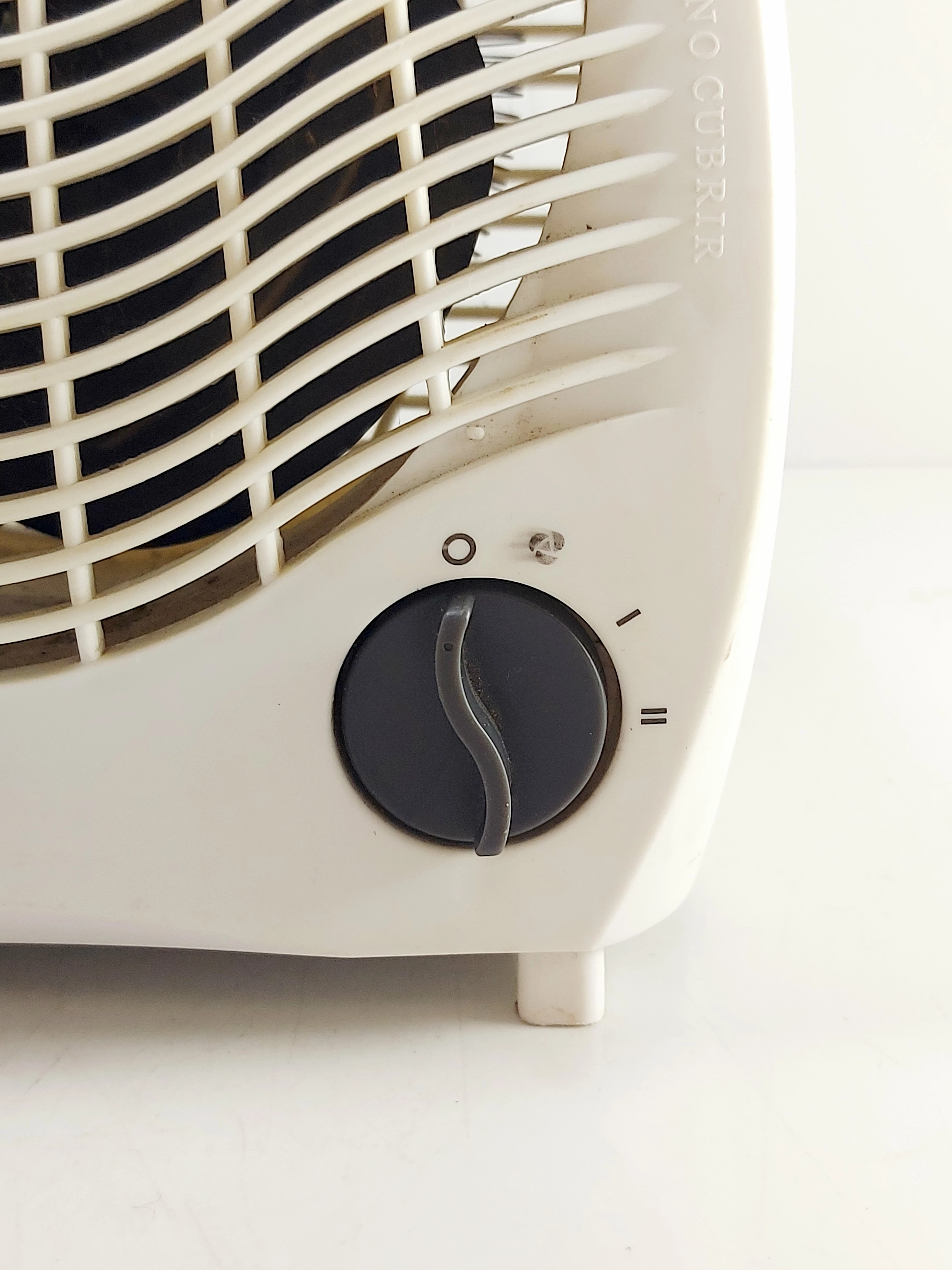 termowentylator-elektryczny-vesta-efh01n-ean-gtin-5902837830605