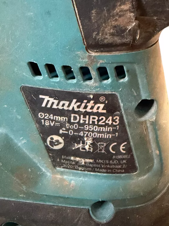 mlotowiertarka-makita-dhr243-stan-11323-2