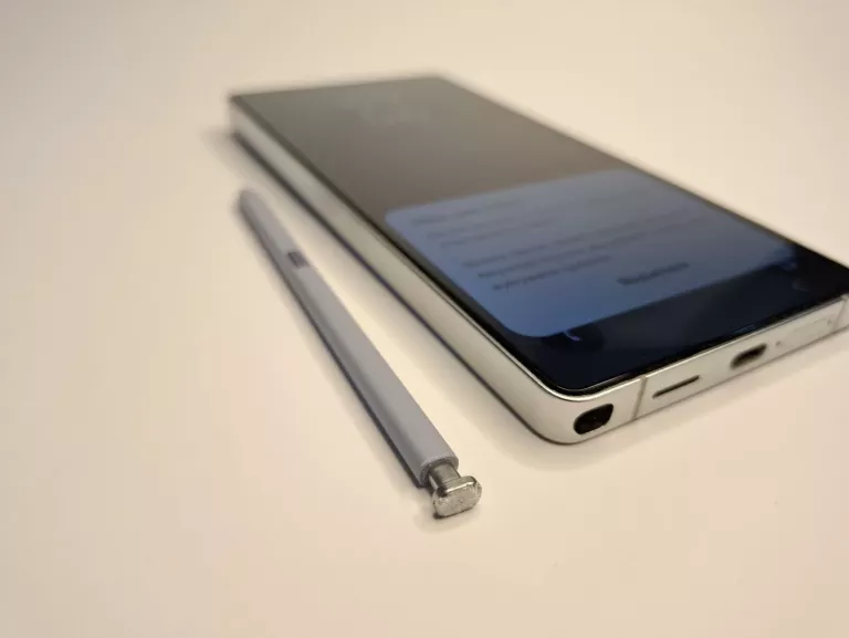 telefon-samsung-galaxy-s25-ultra-12256gb-wbudowana-pamiec-202869-214185