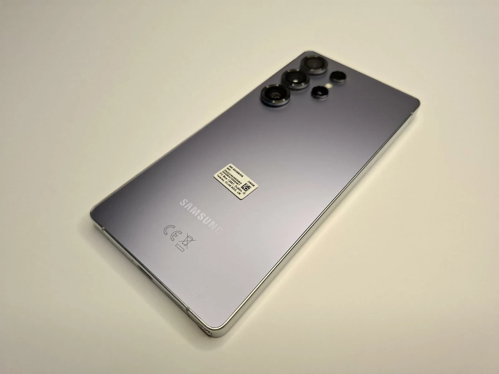 telefon-samsung-galaxy-s25-ultra-12256gb-przekatna-ekranu-690