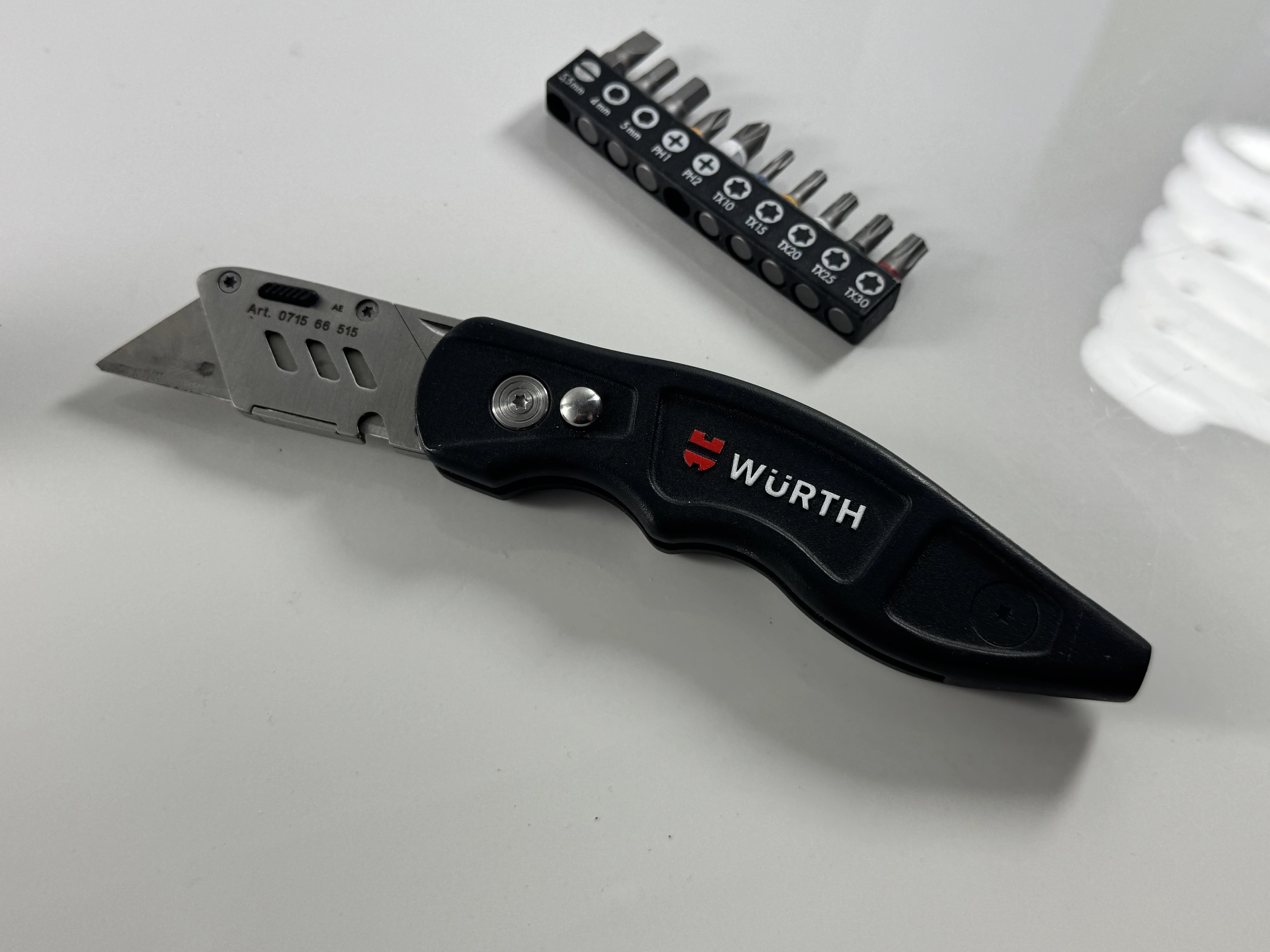 wurth-noz-monterski-instalatorski-z-bitami-liczba-elementow-w-zestawie-11