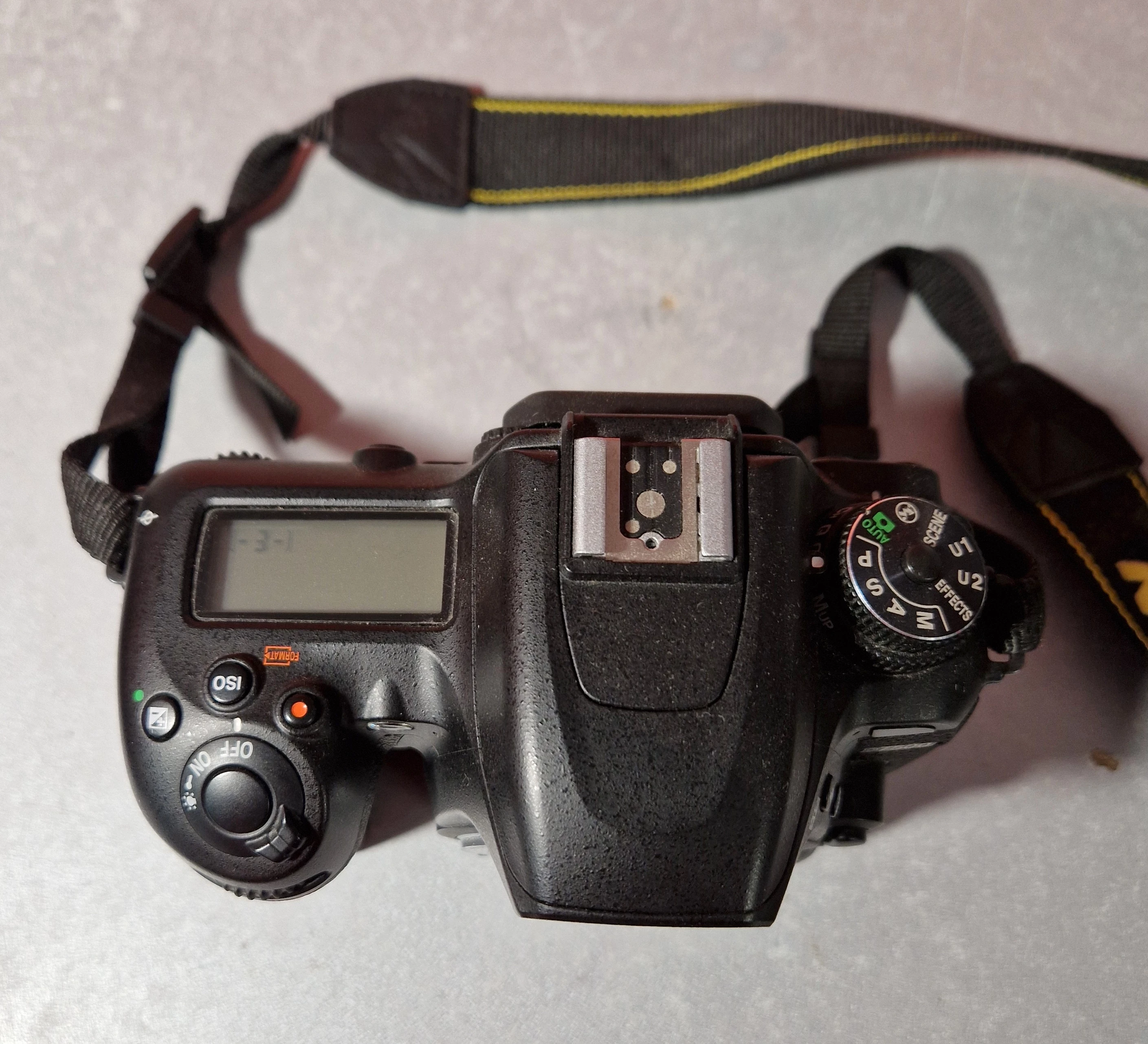 lustrzanka-nikon-d7500-obiektyw-sigma-18-300mm-nikon-135-63-dc-72-kod-producenta-vba510ae