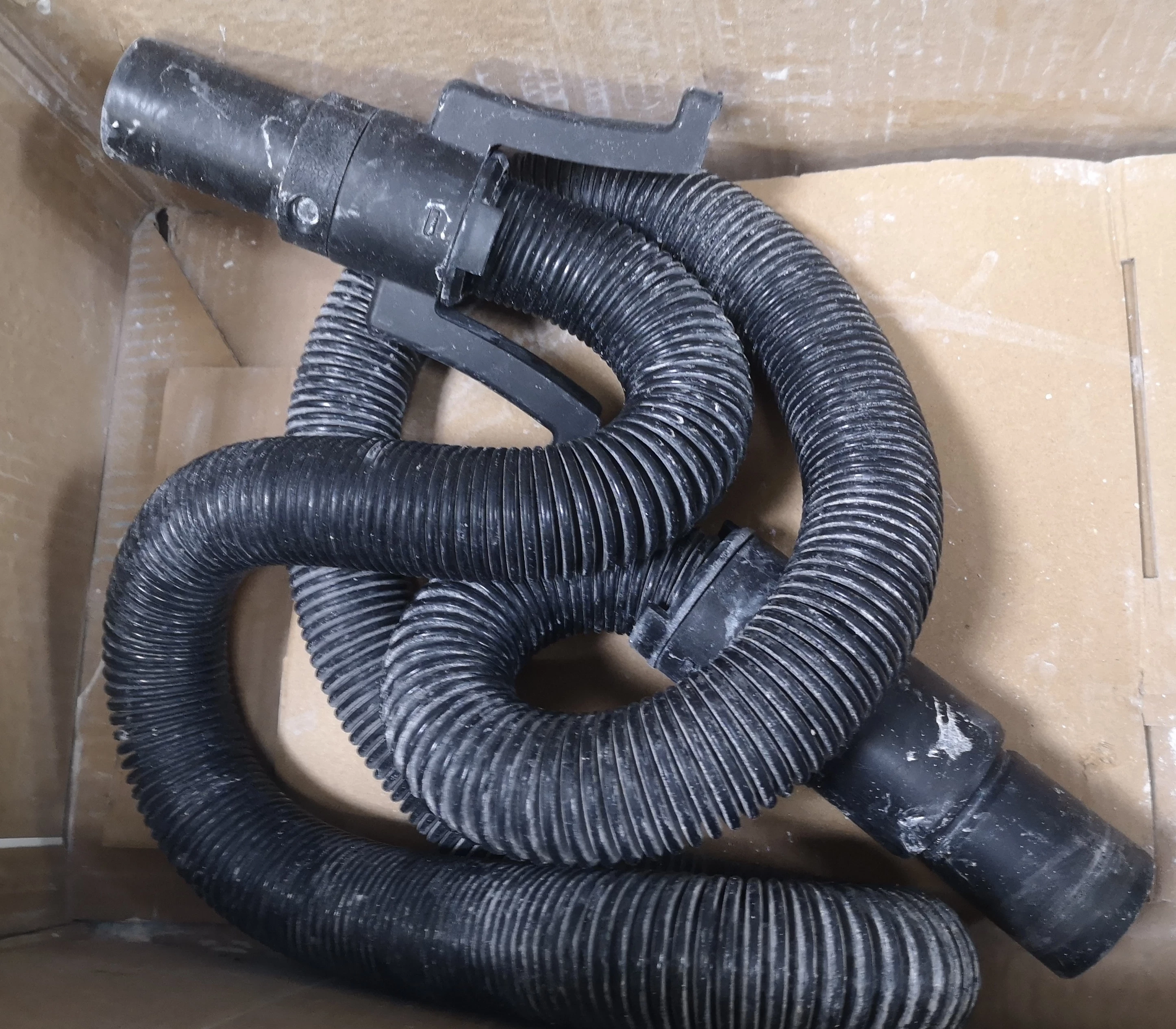 szlifierka-do-gipsu-macallister-msds600f-stan-11323-2