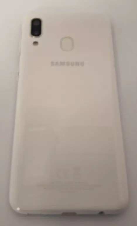 telefon-samsung-galaxy-a20e-332gb-stan-11323-2