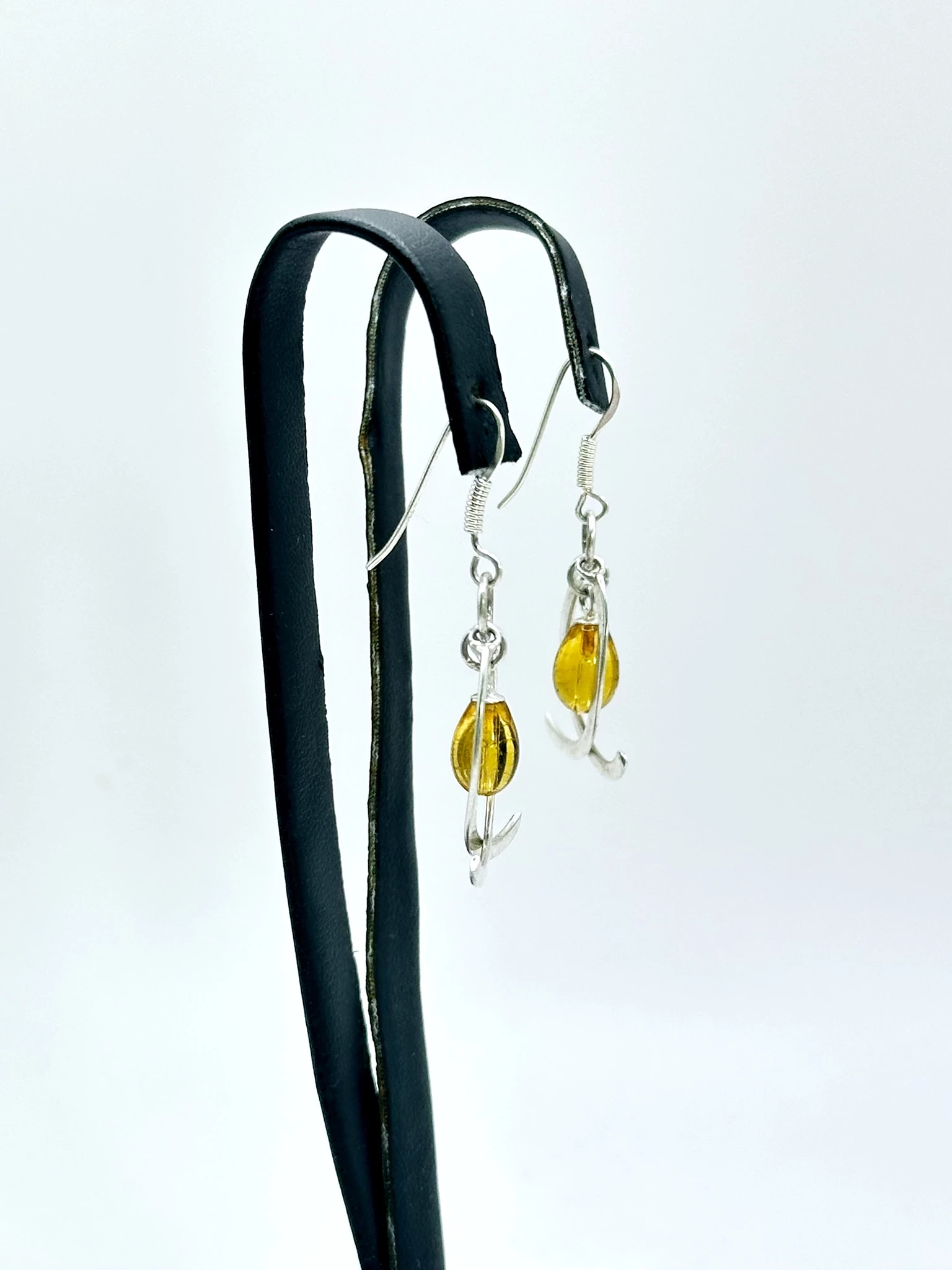 sd264-wiszace-damskie-kolczyki-ze-srebra-proby-925-z-zoltymi-kamieniami-stan-11323-2