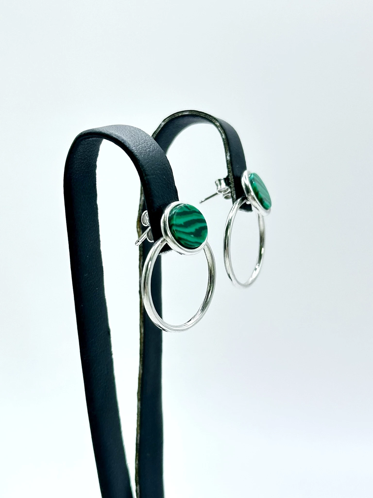 sd240-piekne-srebrne-damskie-kolczyki-wiszace-kolka-z-zielona-masa-925-stan-11323-2