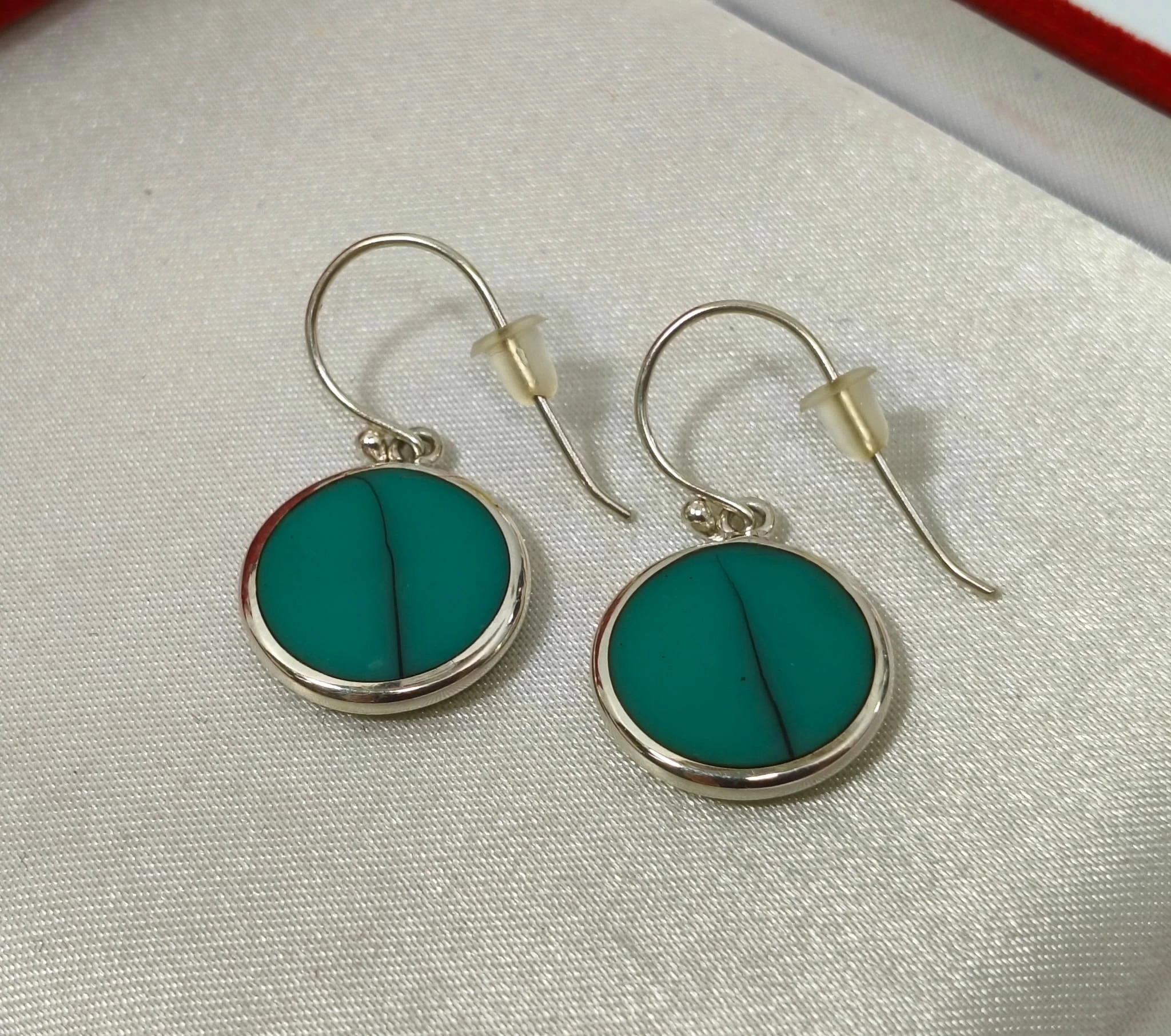 srebrne-kolczyki-925-zielony-kamien-okragle-wiszace-295-mm-lekkie-stan-11323-2