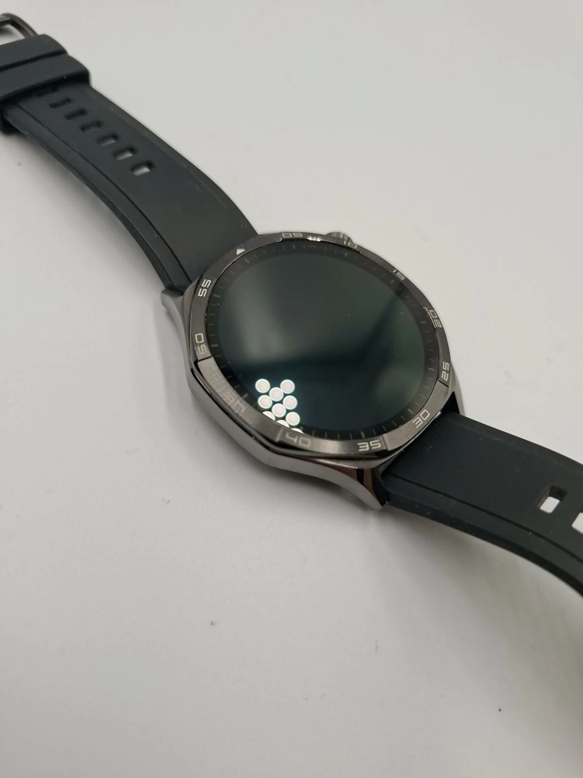 smartwatch-huawei-watch-gt-5-stan-11323-2