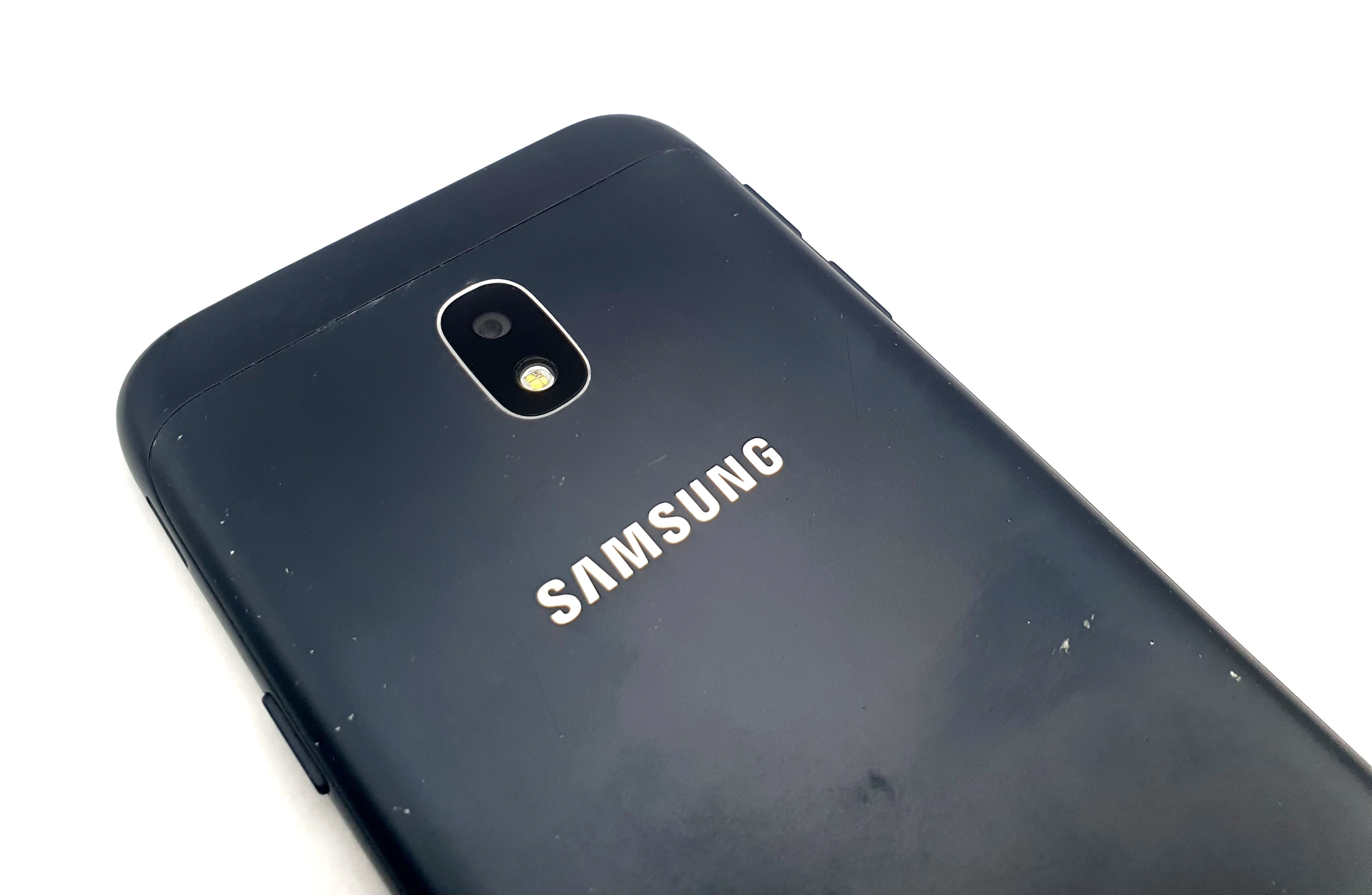 telefon-smartfon-samsung-galaxy-j3-2017-216gb-czarny-przekatna-ekranu-500