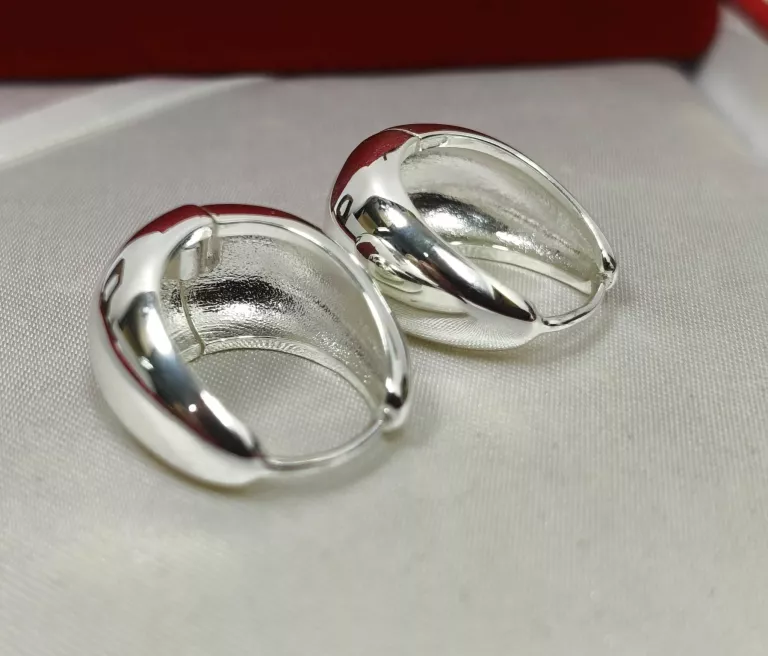 kolczyki-srebrne-925-masywne-738-g-szeokosc-10-mm-eleganckie-i-stylowe-kamien-17088-524288