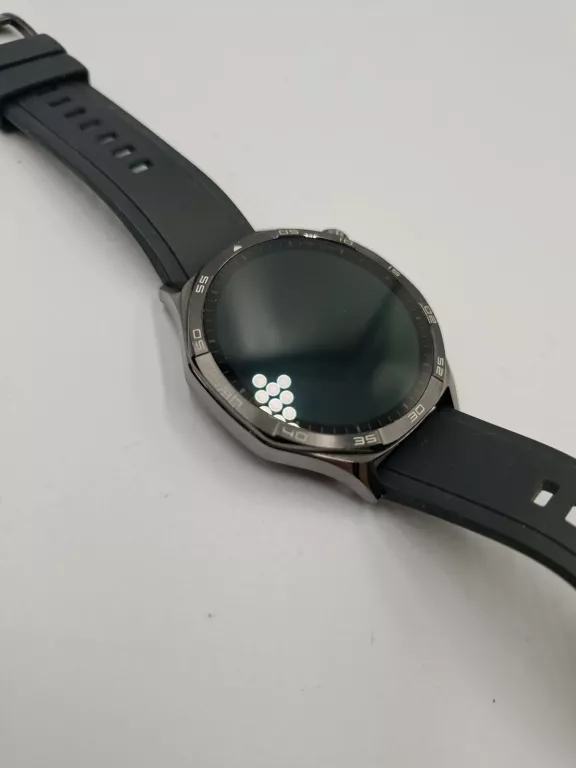 smartwatch-huawei-watch-gt-5-stan-11323-2