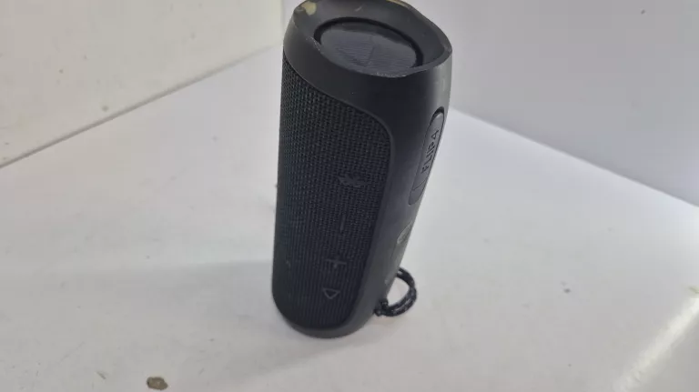 glosnik-jbl-flip-4-kod-producenta-jblflip4blk