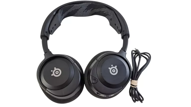 sluchawki-steelseries-arctis-nova-1-kosciuszki-23b-malbork