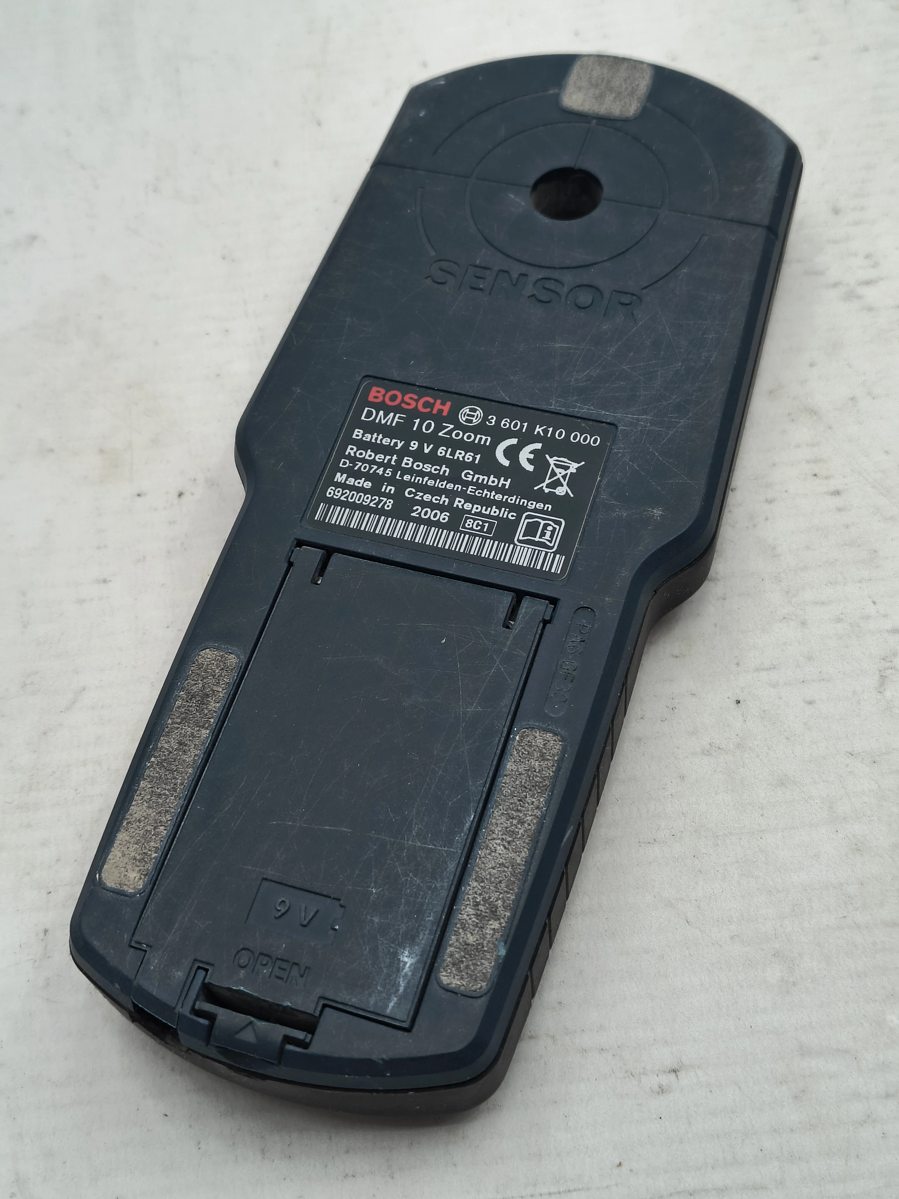 wykrywacz-przewodow-bosch-dmf-10-zoom-marka-248811-950093