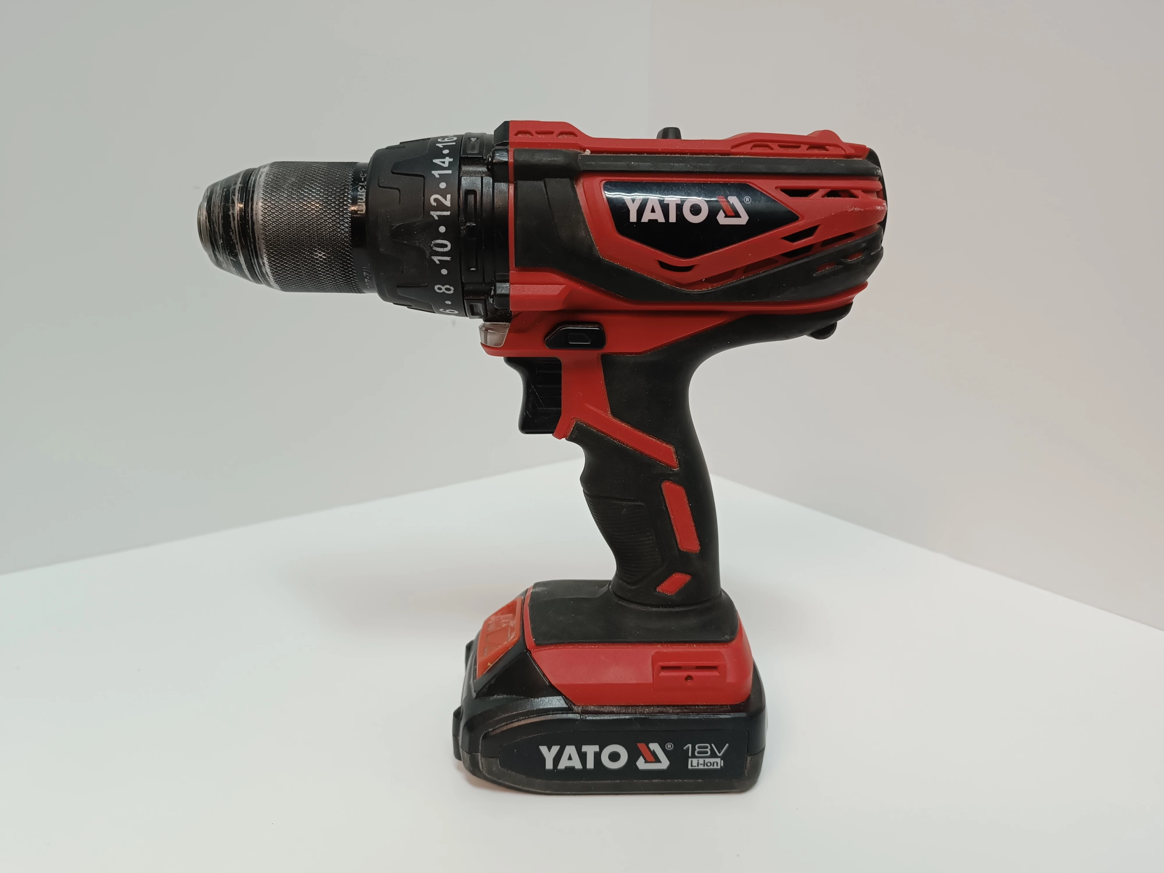 wkretarka-yato-yt-82787-jagiellonska-14-sanok-tsc2-spj