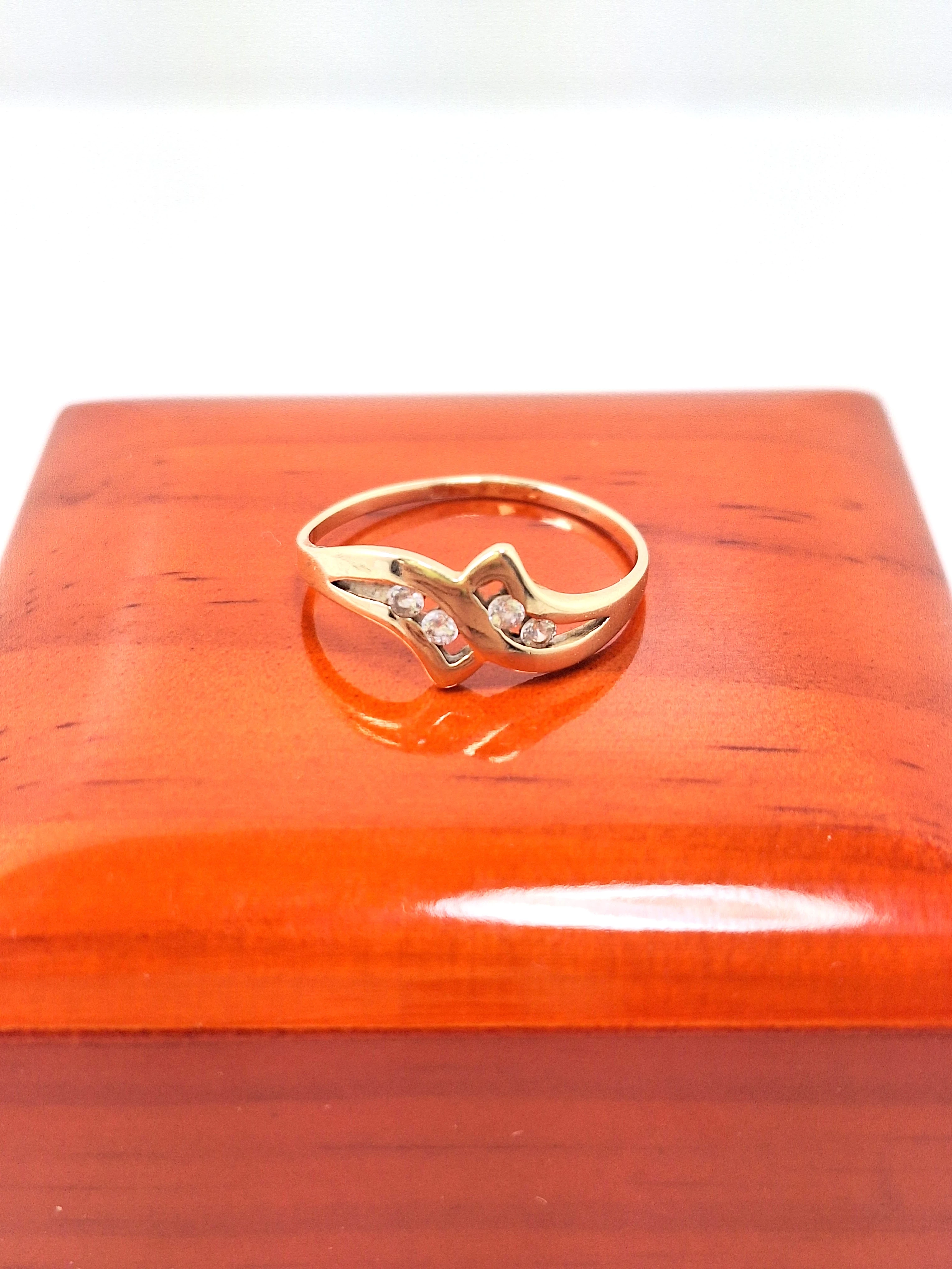 zloty-pierscionek-z-cyrkoniami-p585-r16-161g-rozmiarsrednica-wew-mm-372-16