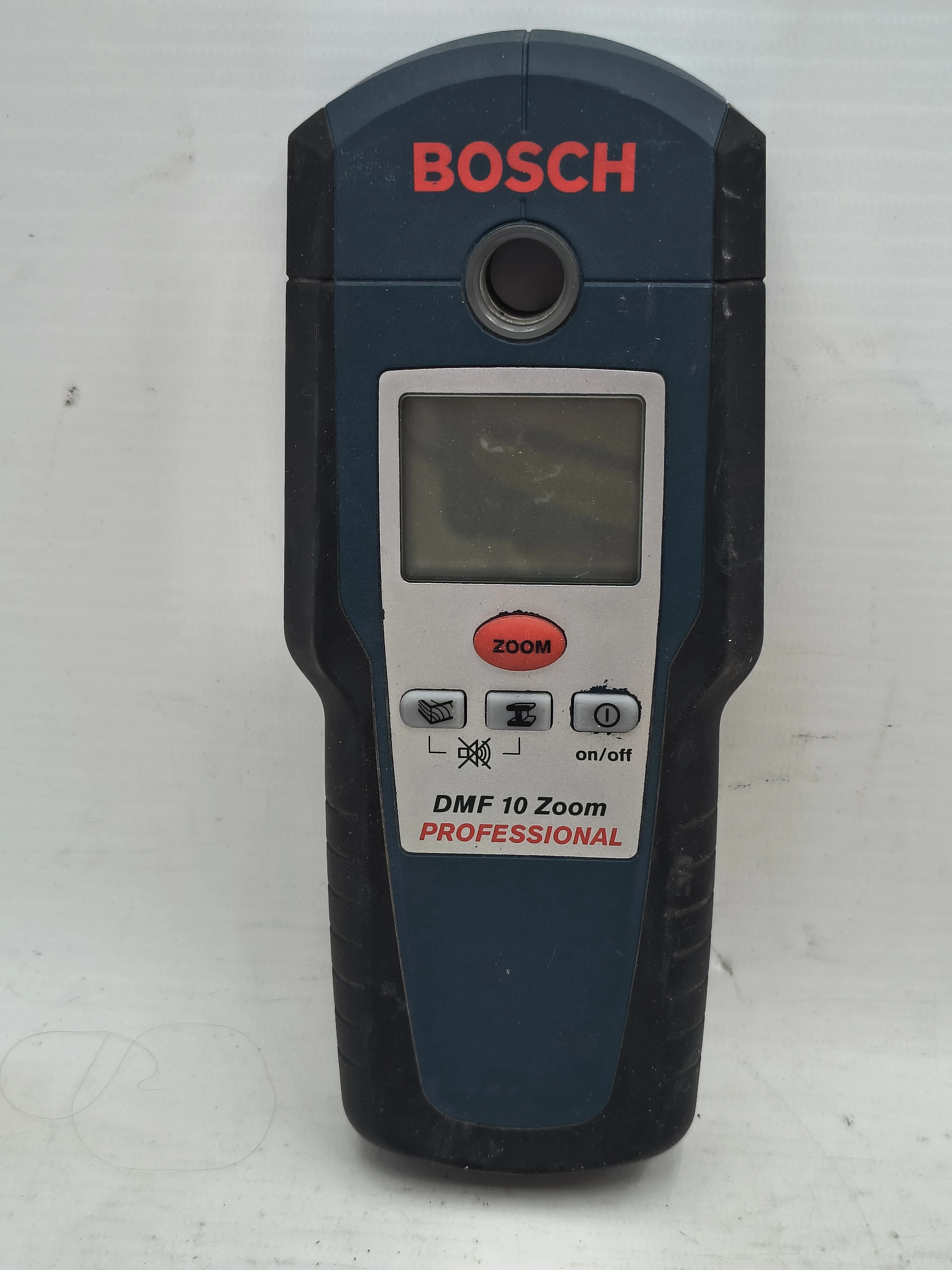 wykrywacz-przewodow-bosch-dmf-10-zoom-stan-11323-2