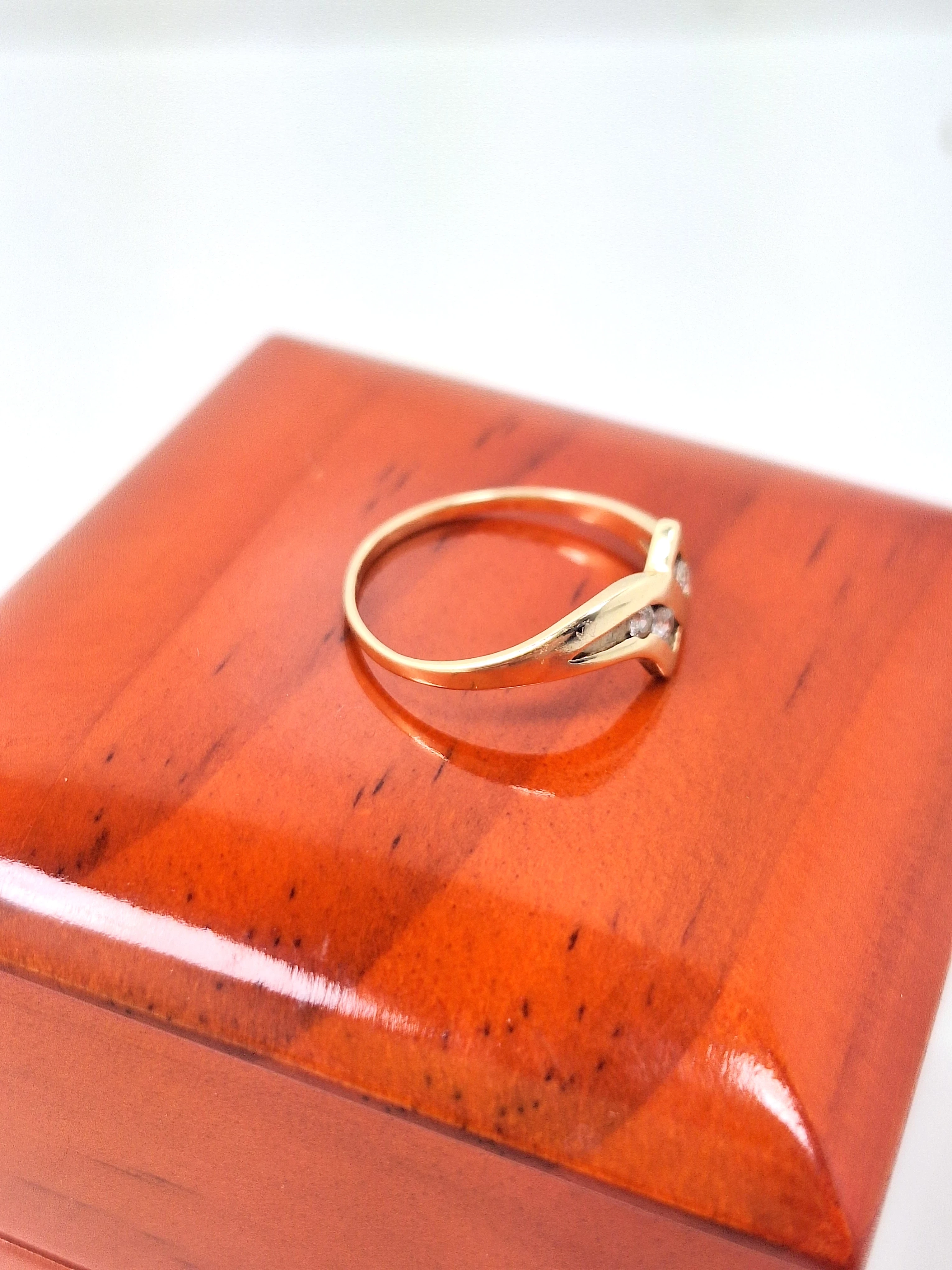 zloty-pierscionek-z-cyrkoniami-p585-r16-161g-waga-161