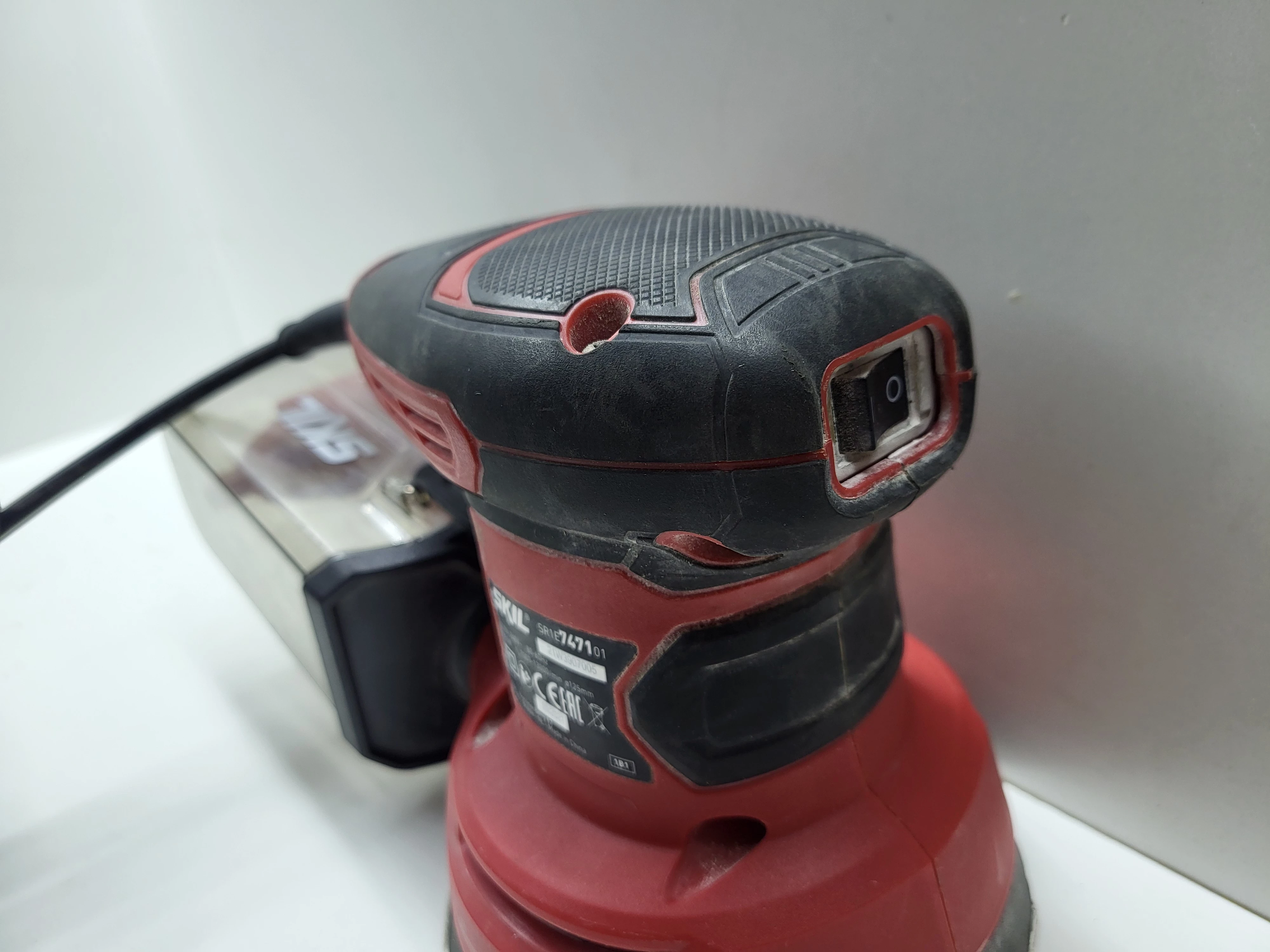 szlifierka-mimosrodowa-skil-7471-kod-producenta-369294428