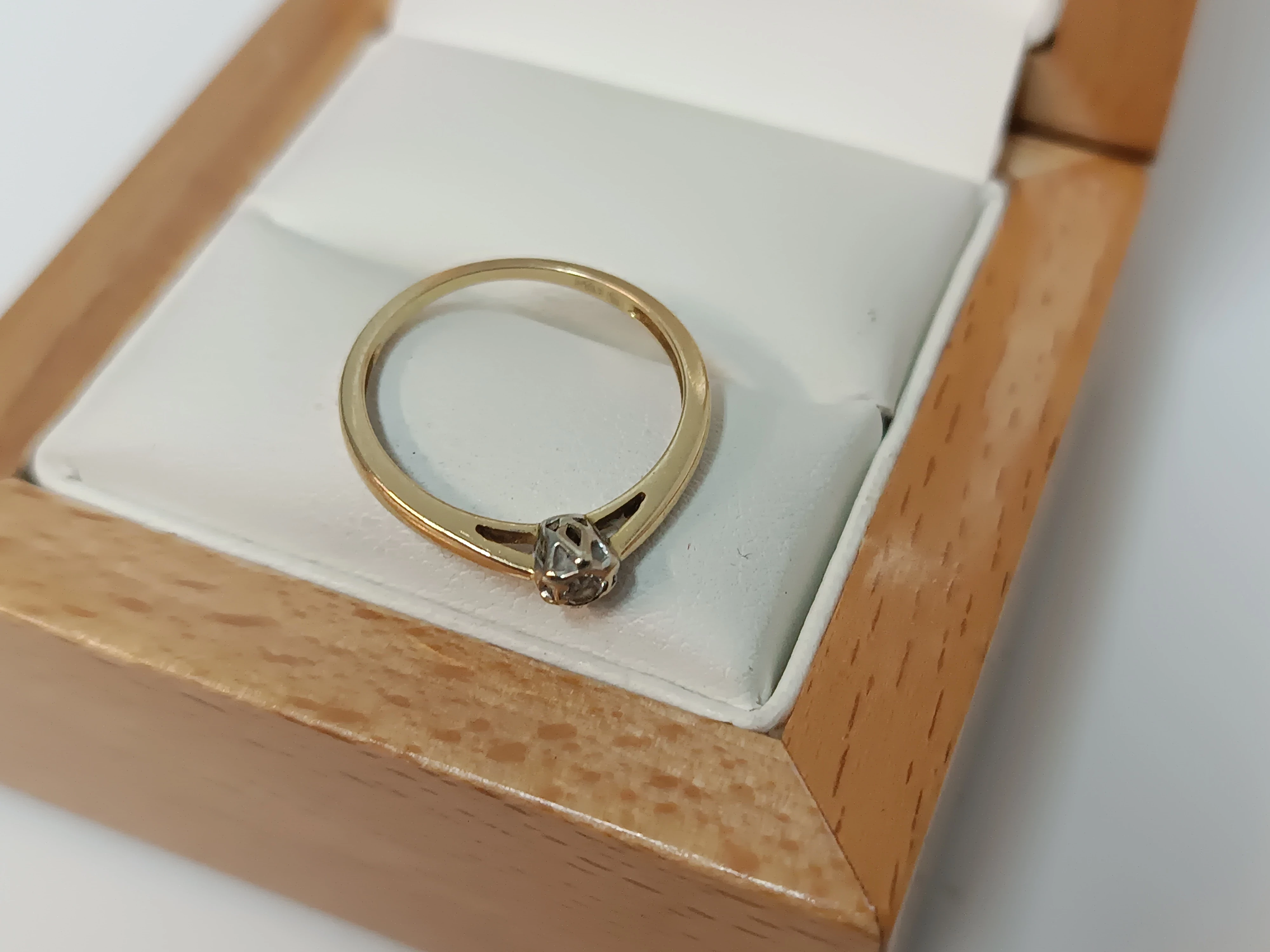 piekny-zloty-pierscionek-pr-585-140-g-roz-12-marka-248811-958954