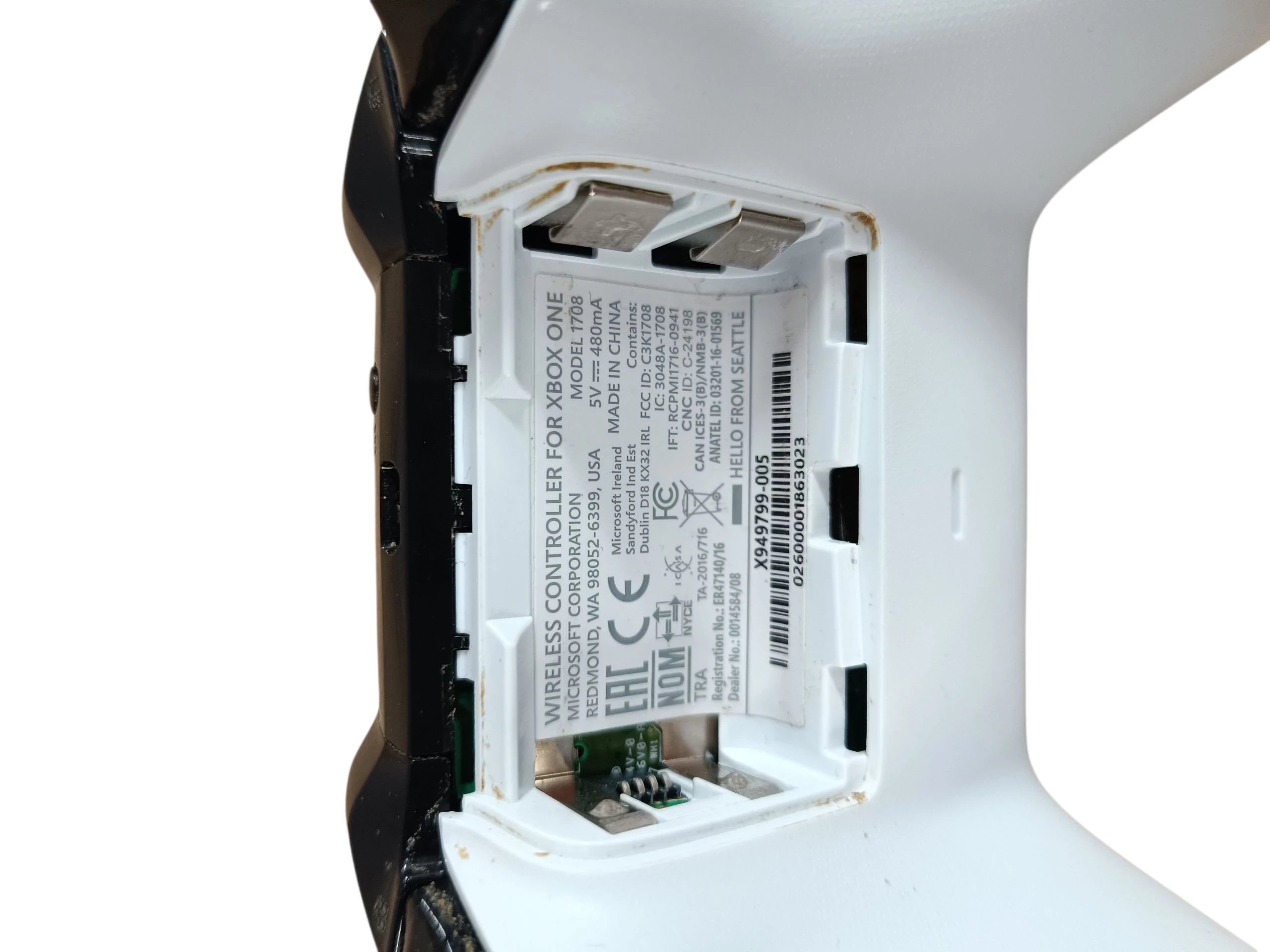 konsola-xbox-series-s-digital-edition-512gb-product-id-b0477f6c-152d-41eb-b1d0-bc8b7d6fb507