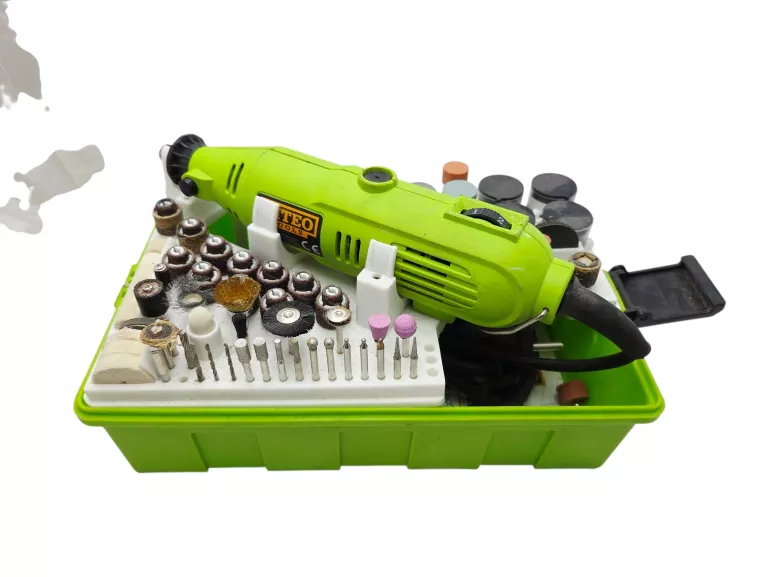 multiszlifierka-niteo-tools-218-elementow-stan-11323-2