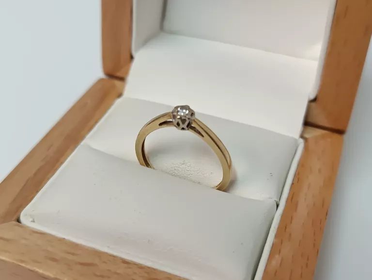 piekny-zloty-pierscionek-pr-585-140-g-roz-12-kamien-17088-128