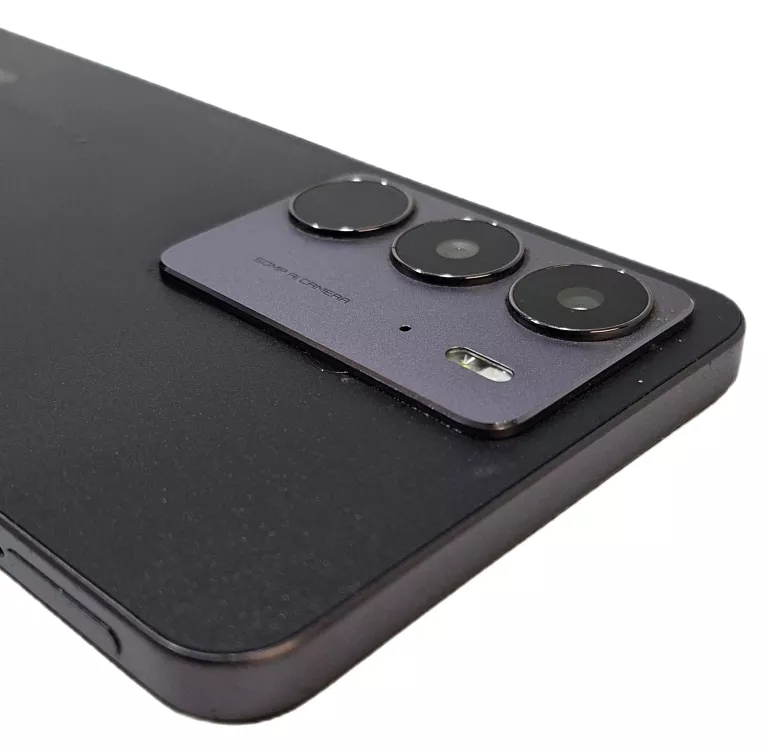 telefon-realme-c75-etui-przekatna-ekranu-672