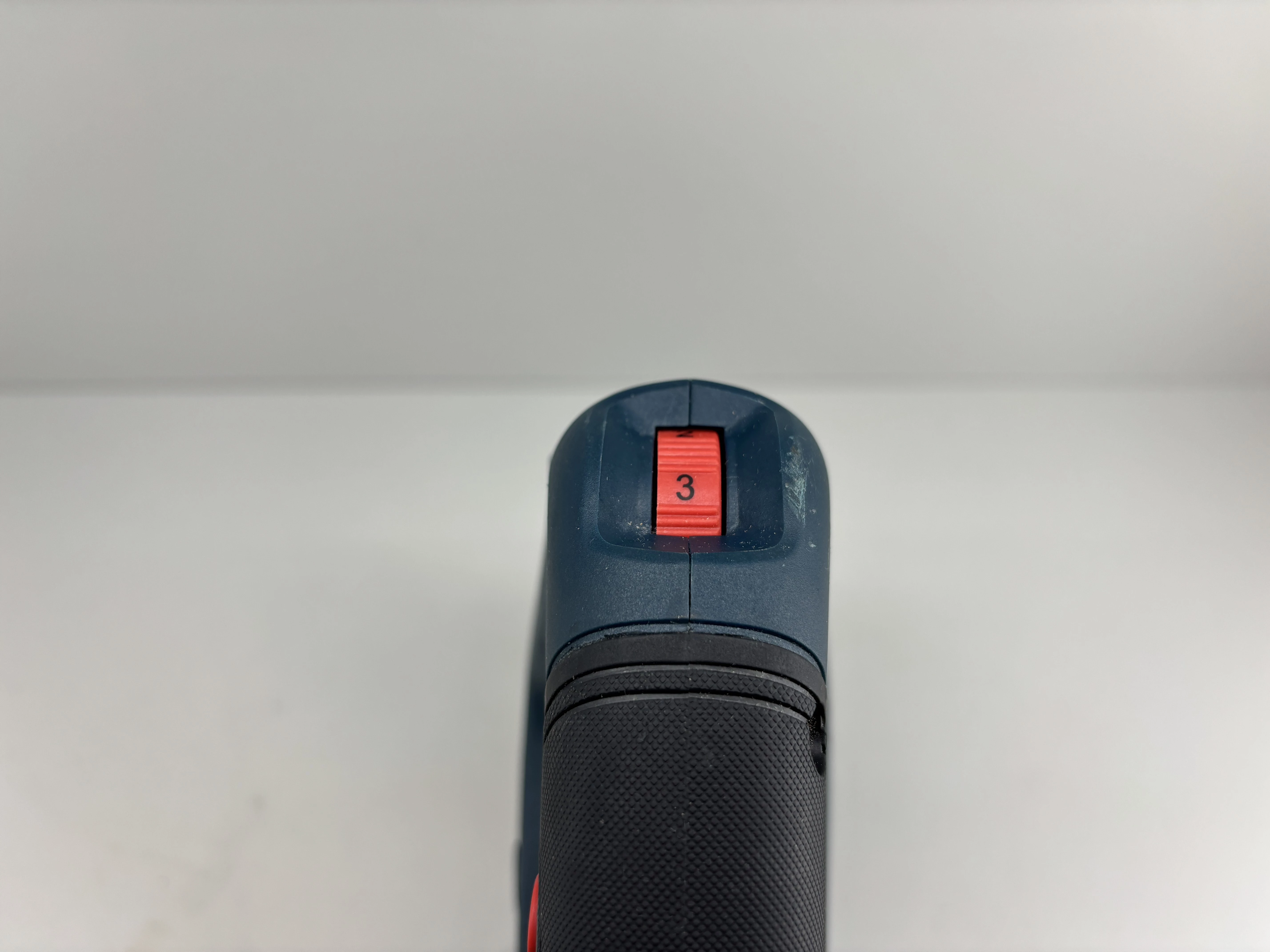 bosch-professional-gst-680-wyrzynarka-sieciowa-korpus-solo-500w-zasilanie-209202-238306