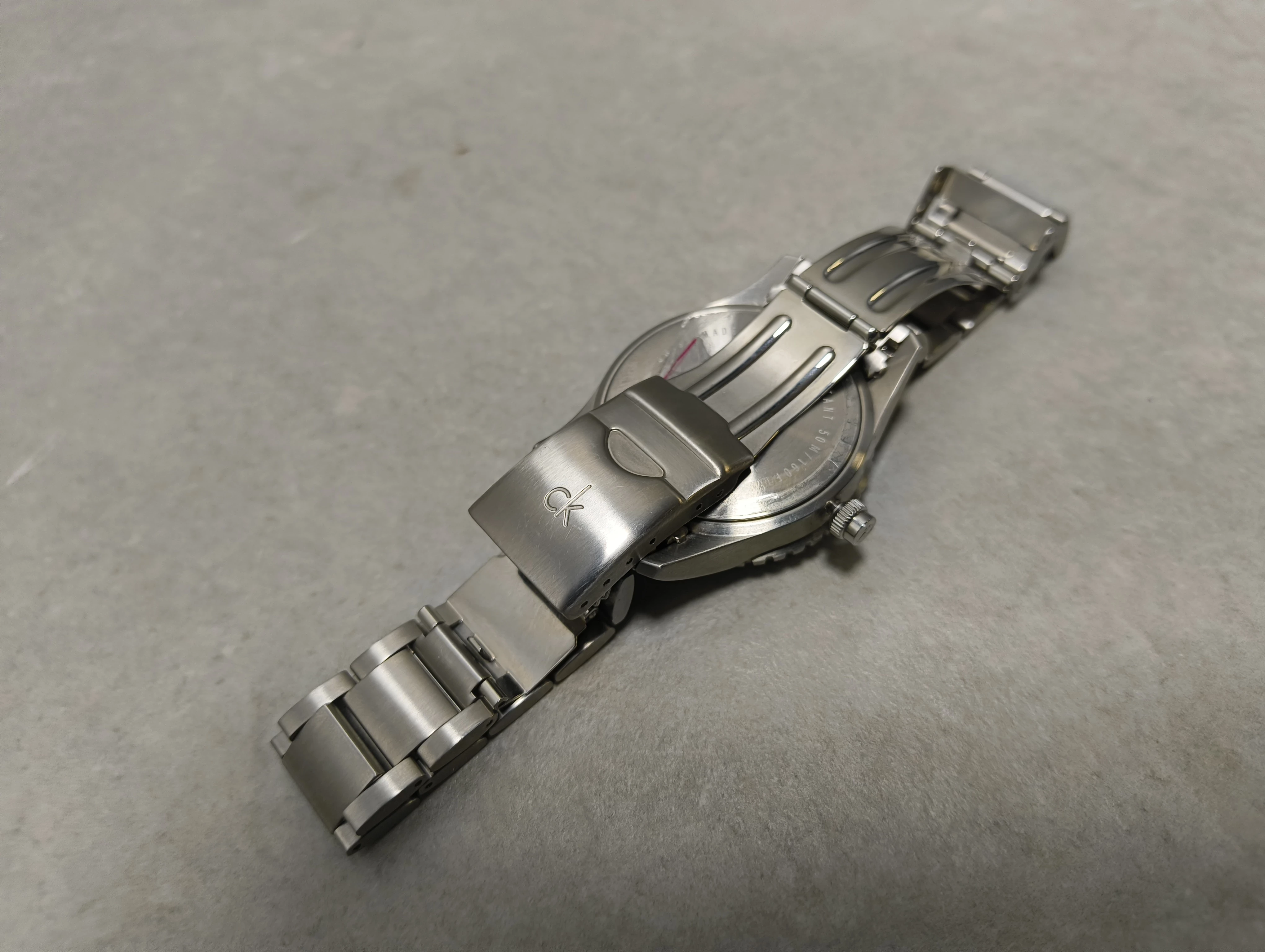 zegarek-calvin-klein-k32111-swiss-made-wodoszczelnosc-129221-4