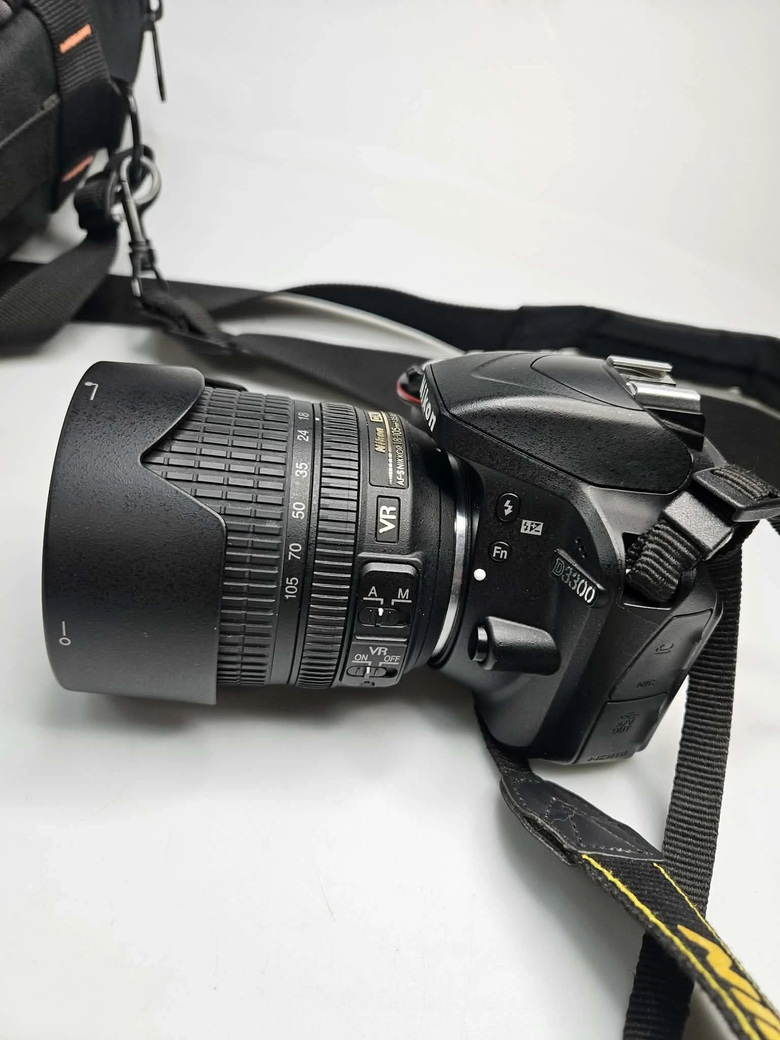 lustrzanka-nikon-d3300obiektyw-nikon-dx-af-s-nikkor-18-105mm-135-56g-e-zdjecia-seryjne-500