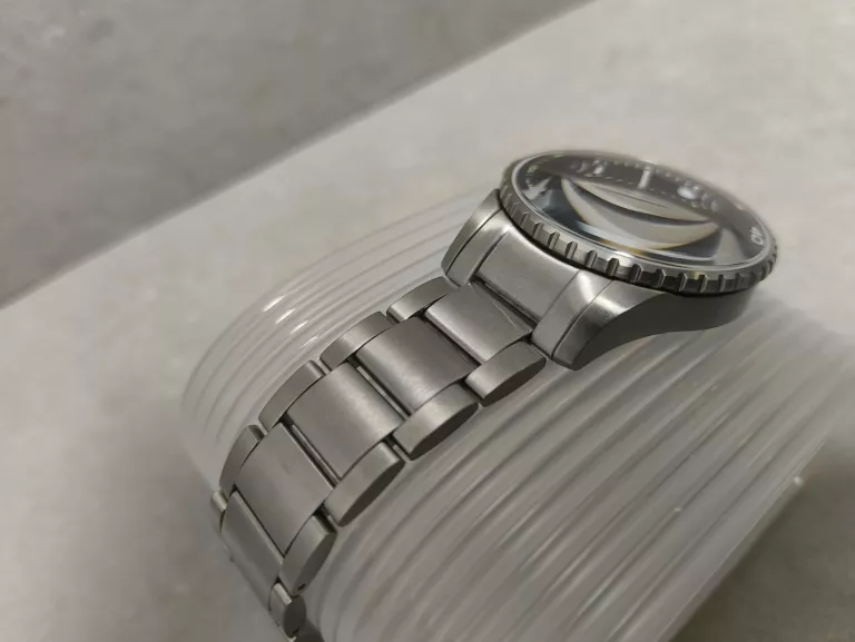 zegarek-calvin-klein-k32111-swiss-made-ksztalt-koperty-129223-2