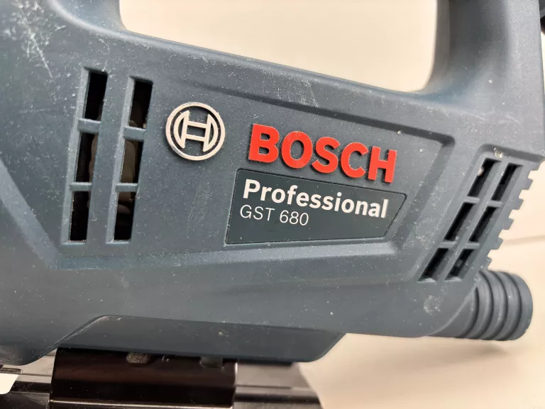 bosch-professional-gst-680-wyrzynarka-sieciowa-korpus-solo-500w-ean-gtin-4053423242041