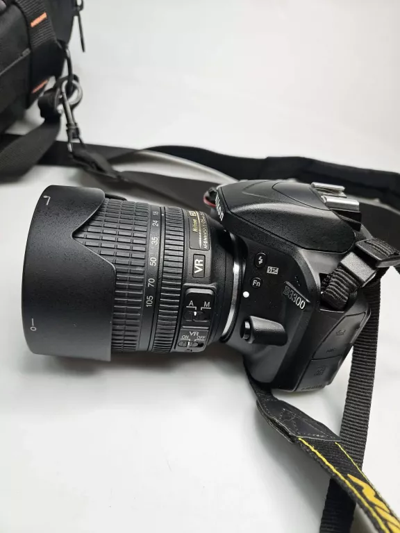 lustrzanka-nikon-d3300obiektyw-nikon-dx-af-s-nikkor-18-105mm-135-56g-e-zdjecia-seryjne-500