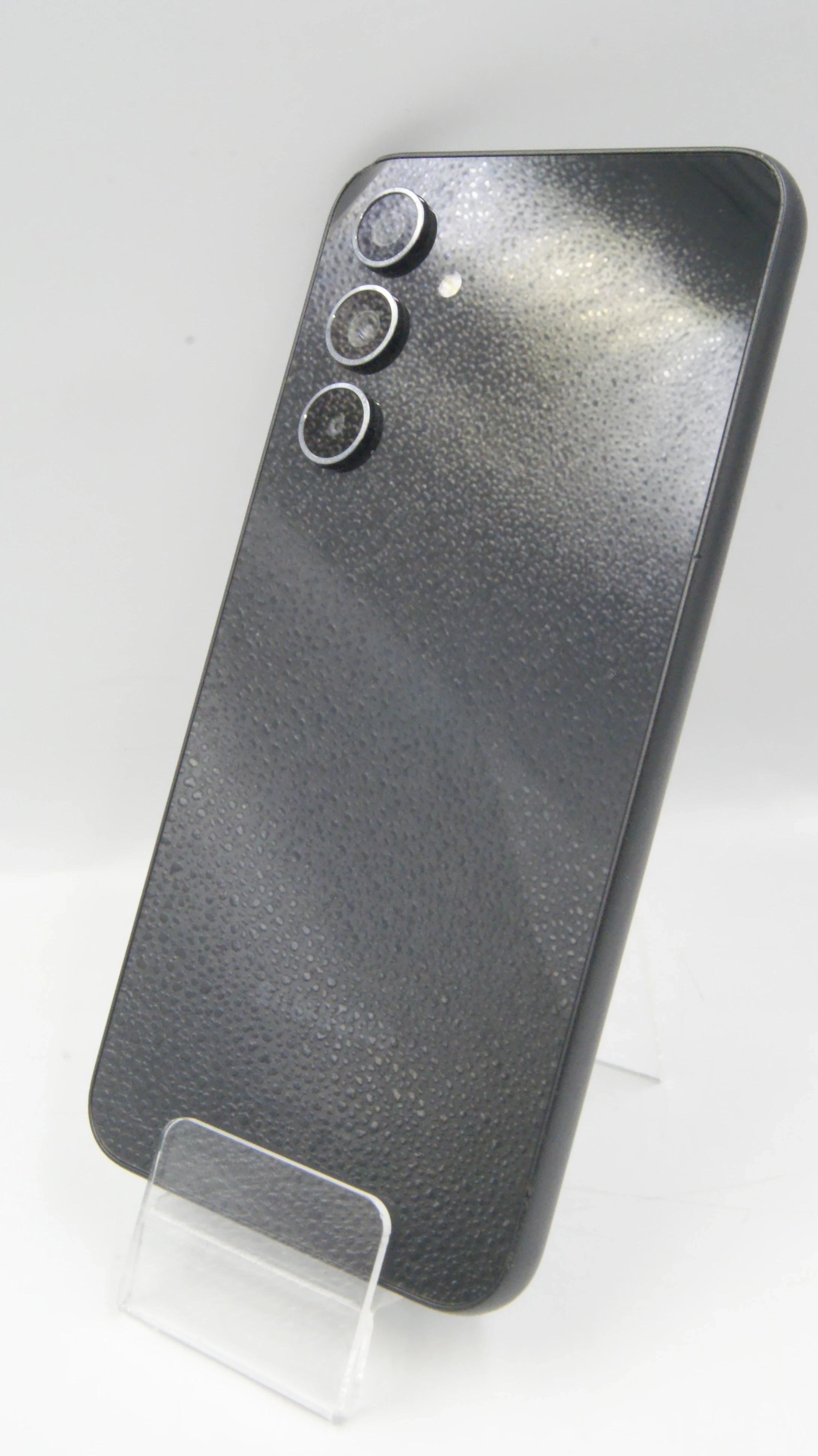 smartfon-samsung-galaxy-a54-5g-przekatna-ekranu-640