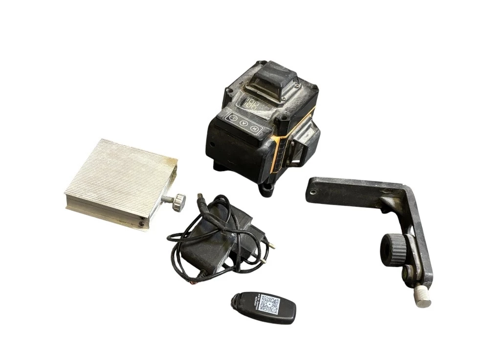 laser-krzyzowy-riwall-pro-futeral-dokladnosc-pomiaru-15