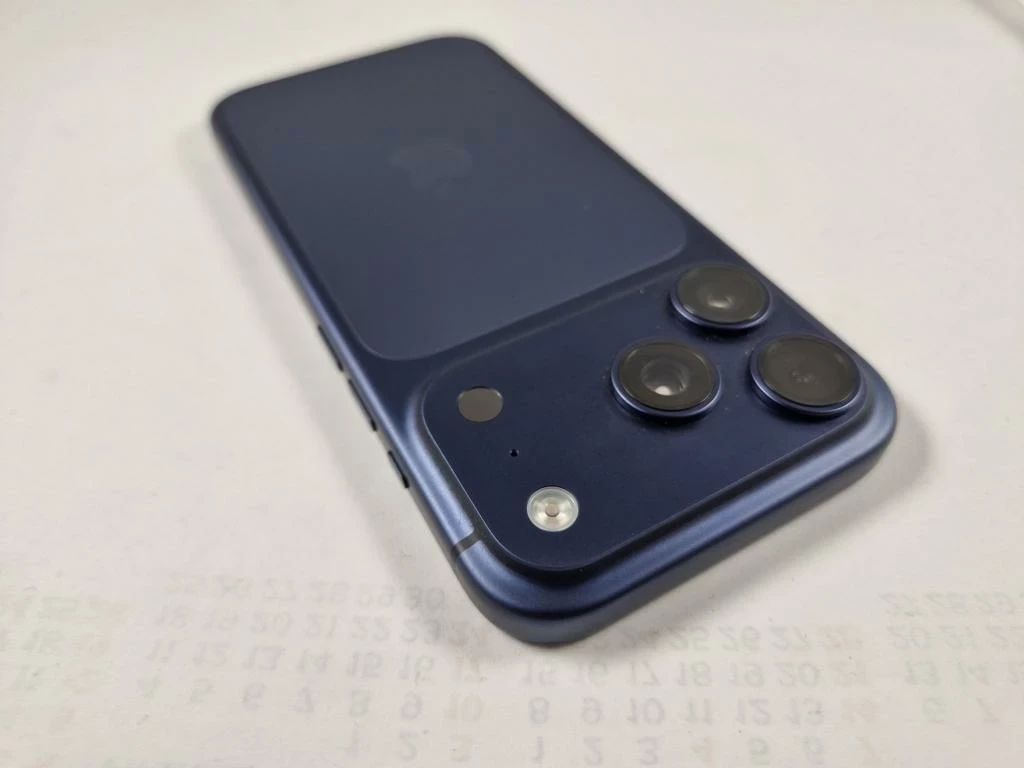 apple-iphone-17-pro-256gb-bat-100-igla-komplet-wbudowana-pamiec-202869-214185