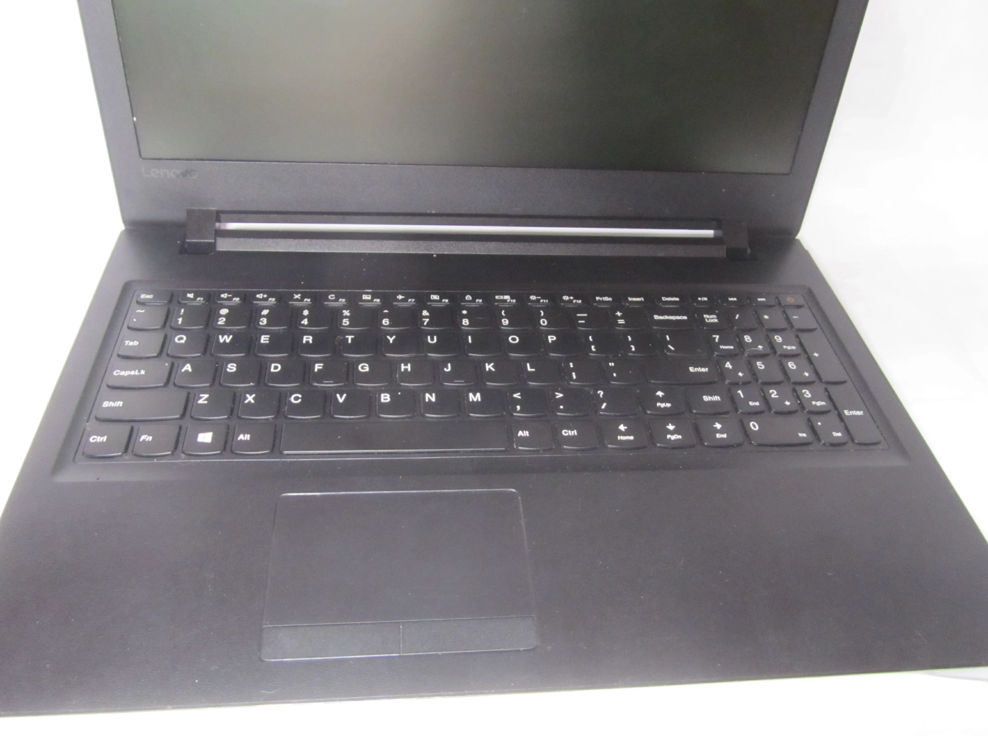 laptop-lenovo-110-15isk-przekatna-ekranu-1560