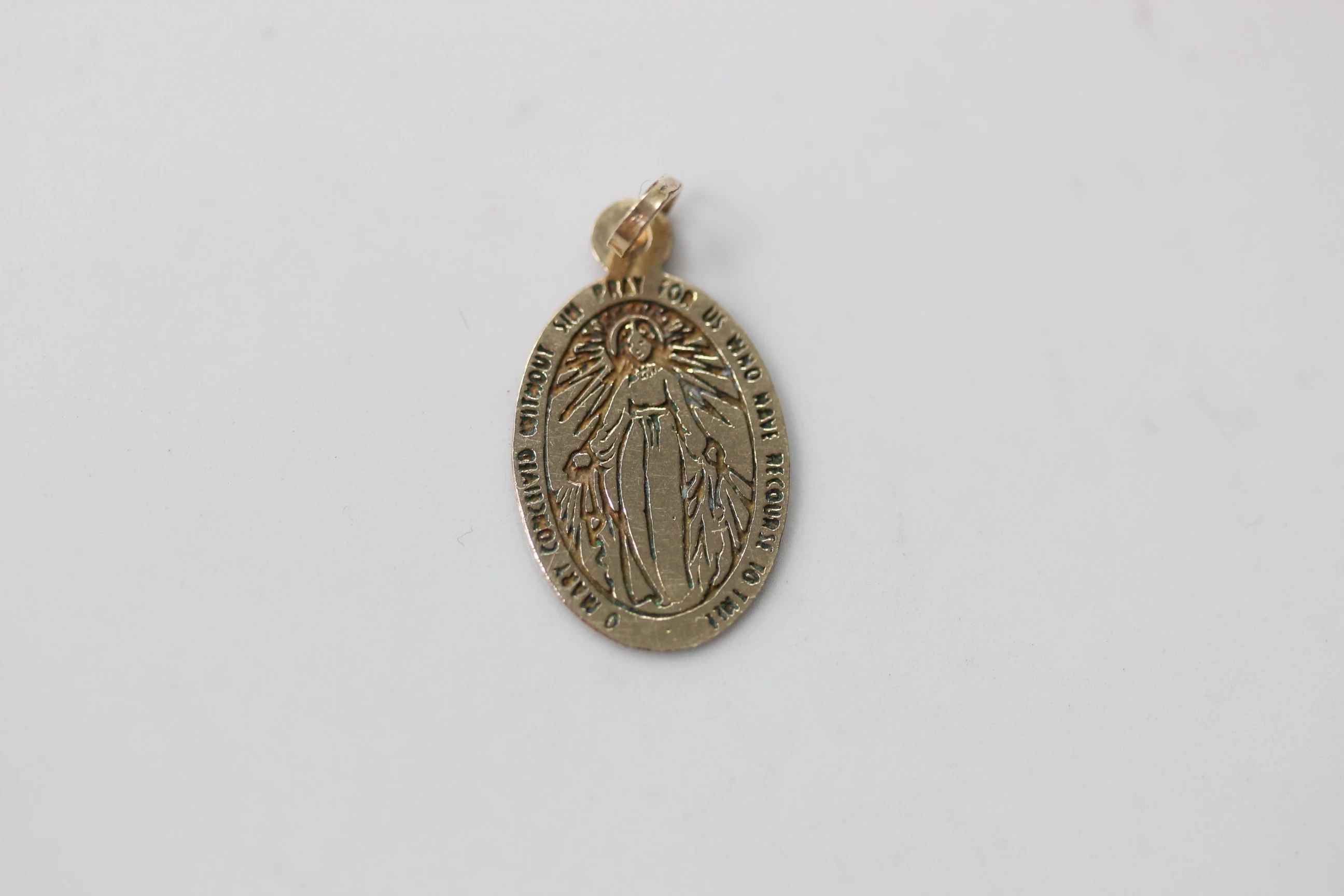 zloty-medalik-jezus-chrystus-585-034g-komisji-edukacji-narodowej-96u14-warszawa