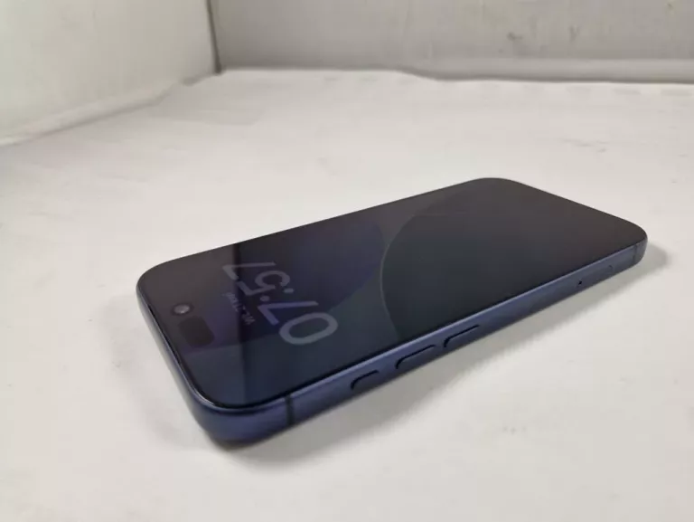 apple-iphone-17-pro-256gb-bat-100-igla-komplet-stan-11323-2