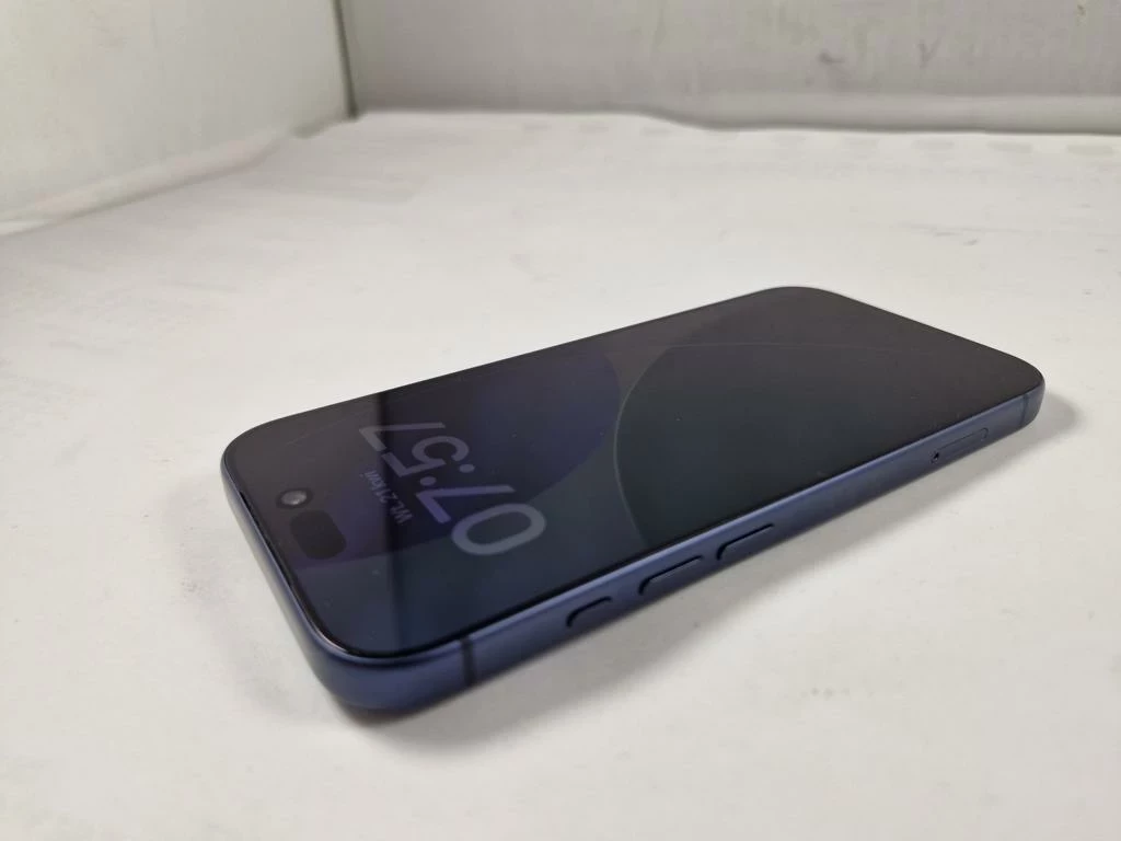 apple-iphone-17-pro-256gb-bat-100-igla-komplet-stan-11323-2