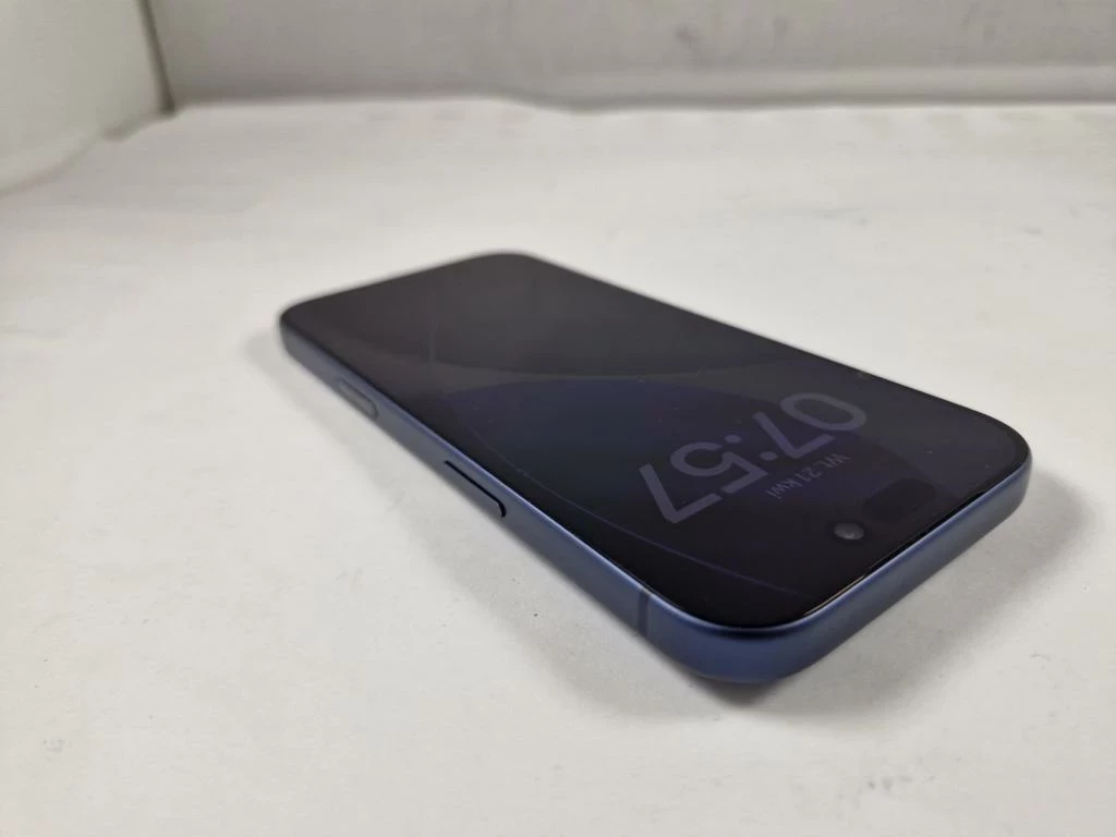 apple-iphone-17-pro-256gb-bat-100-igla-komplet-ean-gtin-195950627510