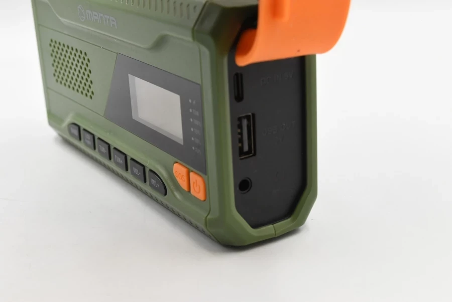 radio-na-korbke-przenosne-solarne-dynamo-awaryjne-latarka-powerbank-4500ma-stan-11323-2