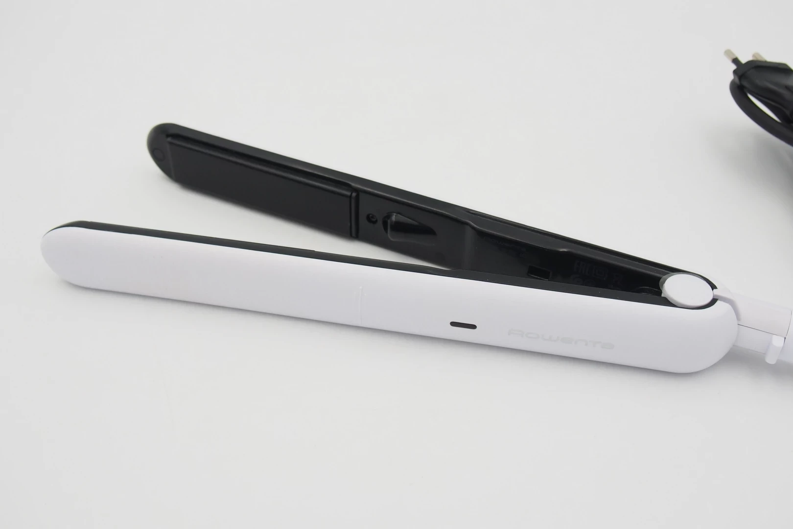 zadbana-prostownica-rowenta-optiliss-2-sf3210-230-stopni-ean-gtin-3121040078853