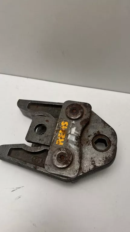 szczeka-rems-th16-minimalna-srednica-szczek-1600